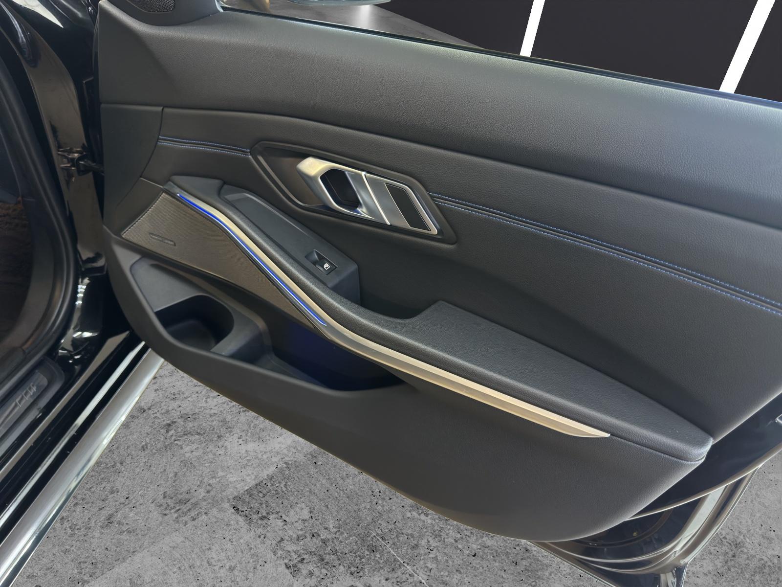 Fahrzeugbild 16
