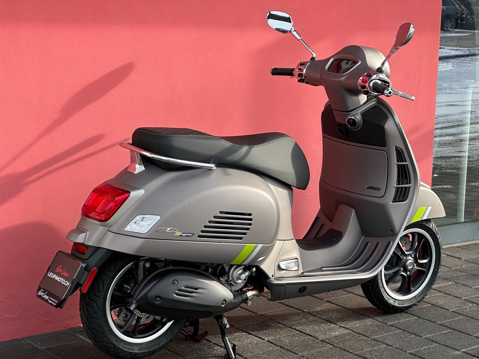 PIAGGIO Vespa GTS 125 Super Tech ABS - 15