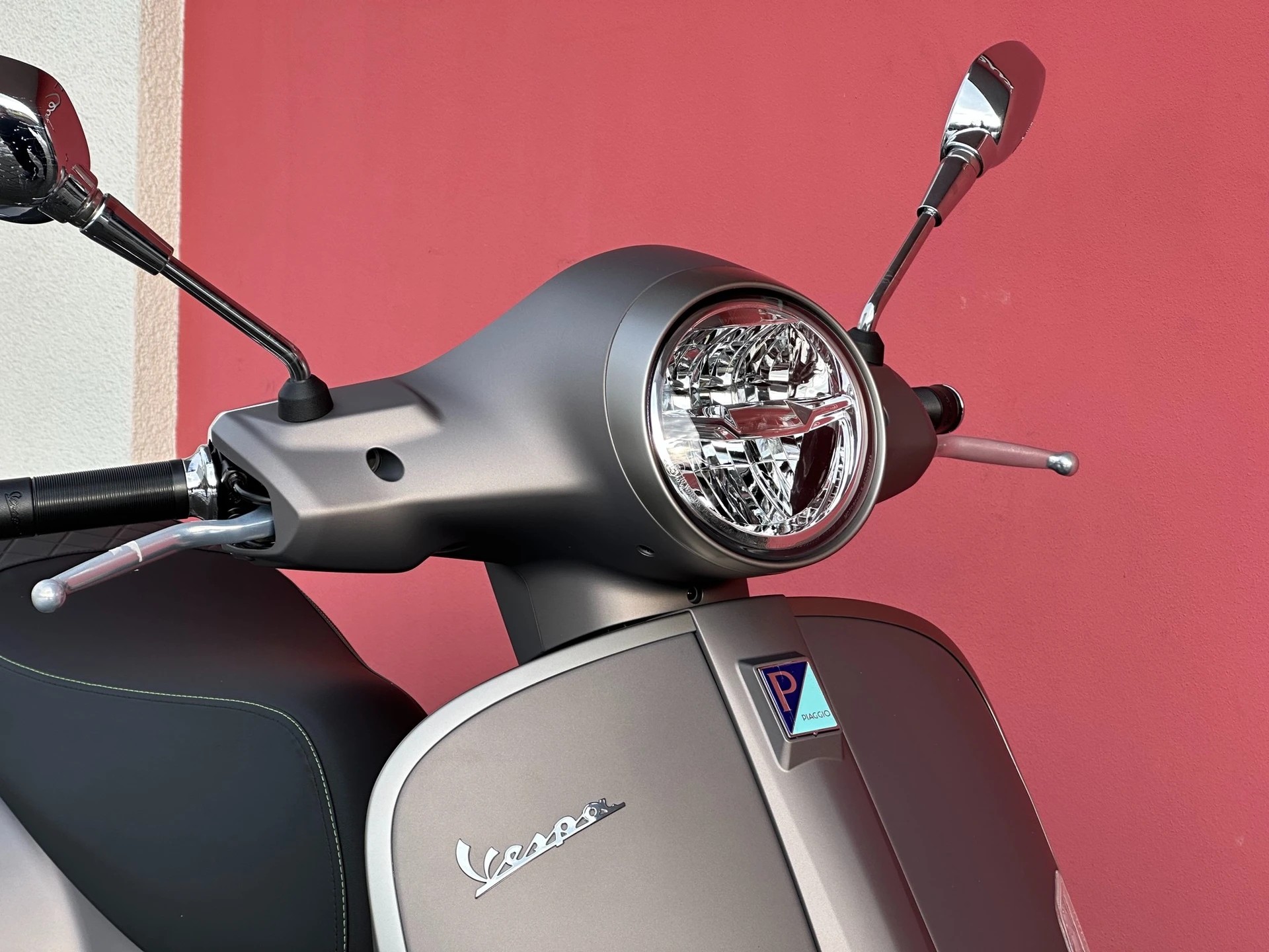 PIAGGIO Vespa GTS 125 Super Tech ABS - 14