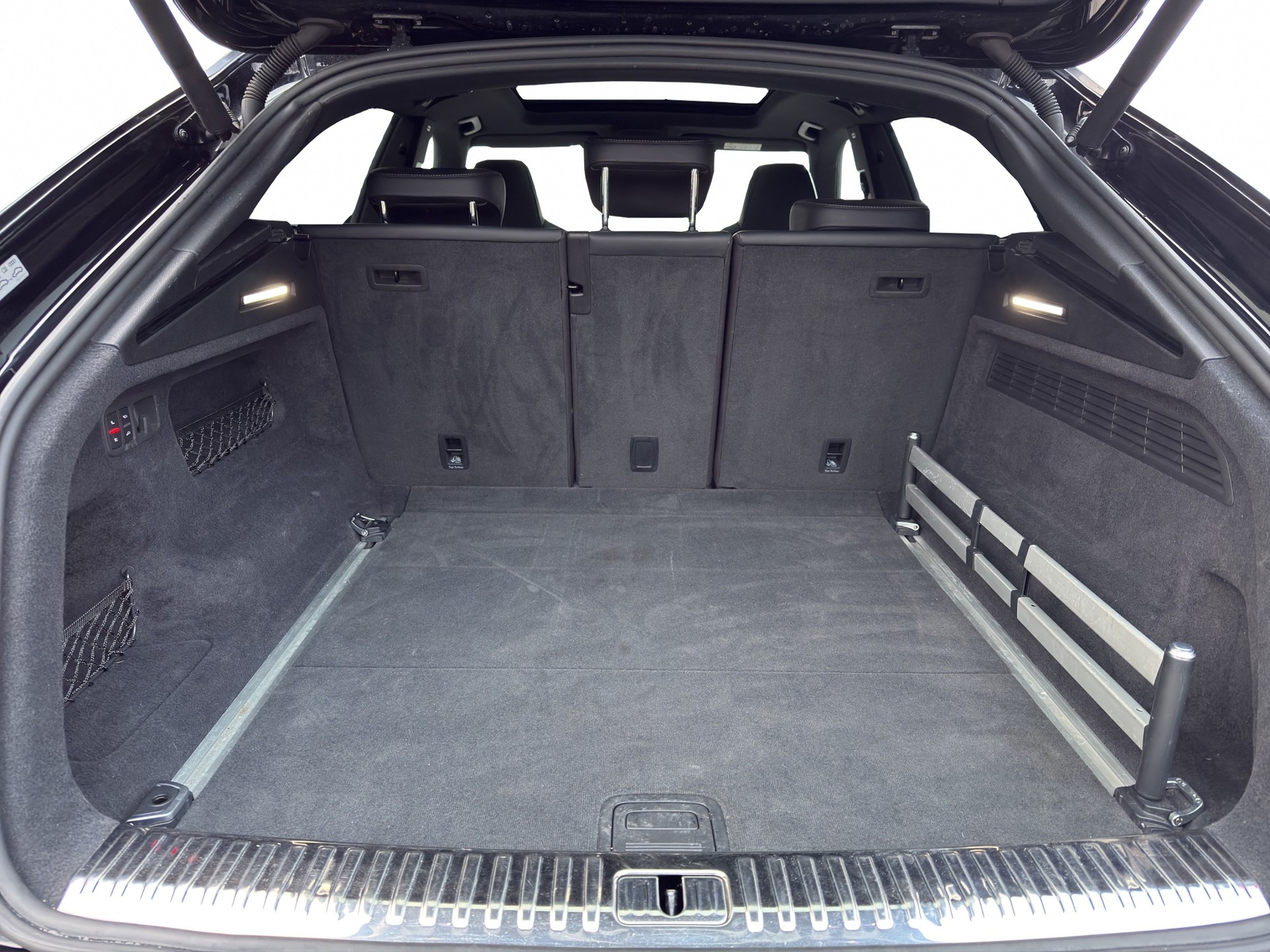 AUDI SQ8 TFSI quattro tiptronic - 17