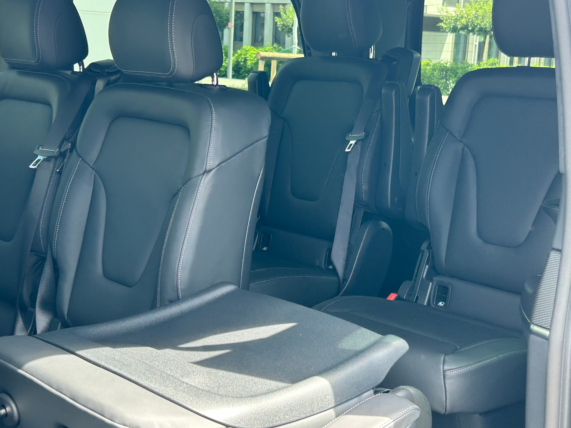 MERCEDES-BENZ V 300d Exclusive Lang SWISS EDITION 4Matic - 7