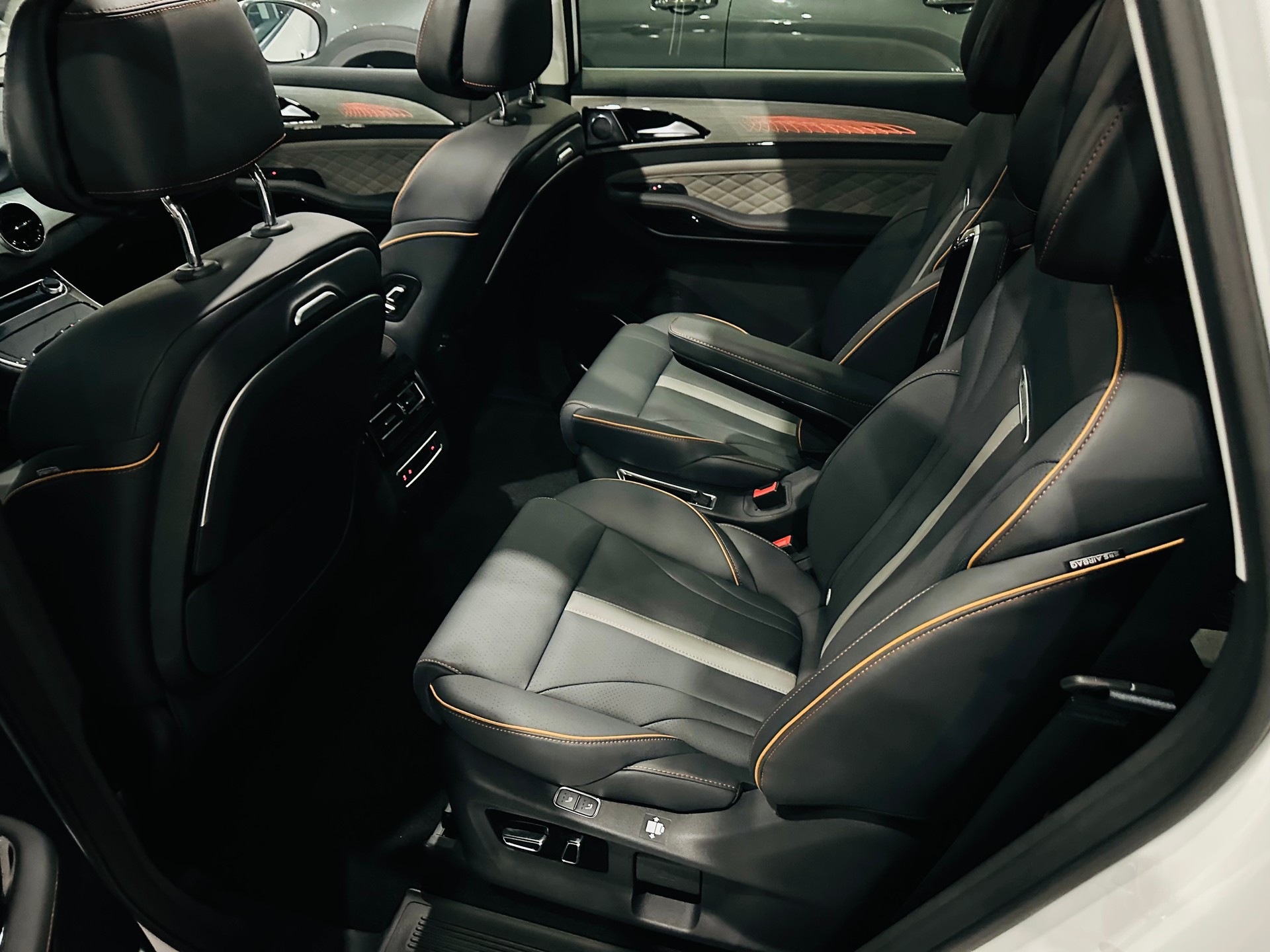 CIRELLI 7 Black PHEV - 3
