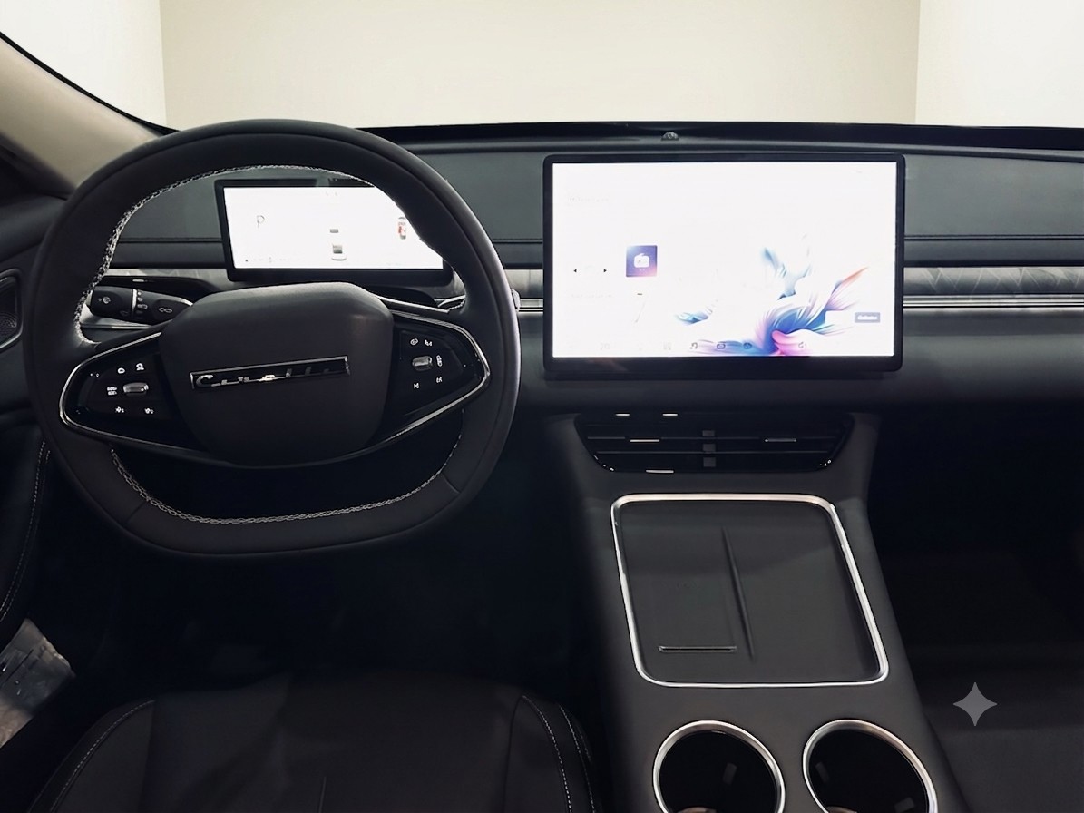 CIRELLI 7 Black PHEV - 2