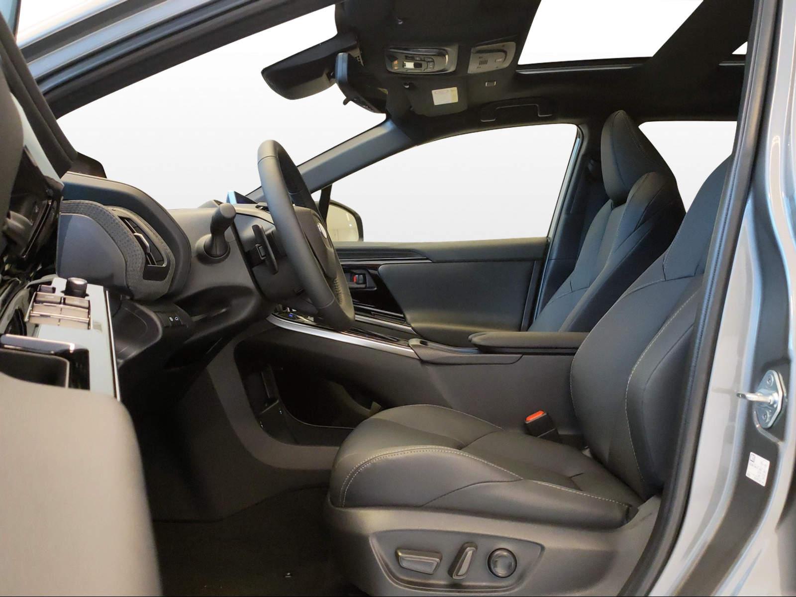 SUBARU Solterra eV Luxury AWD - 10