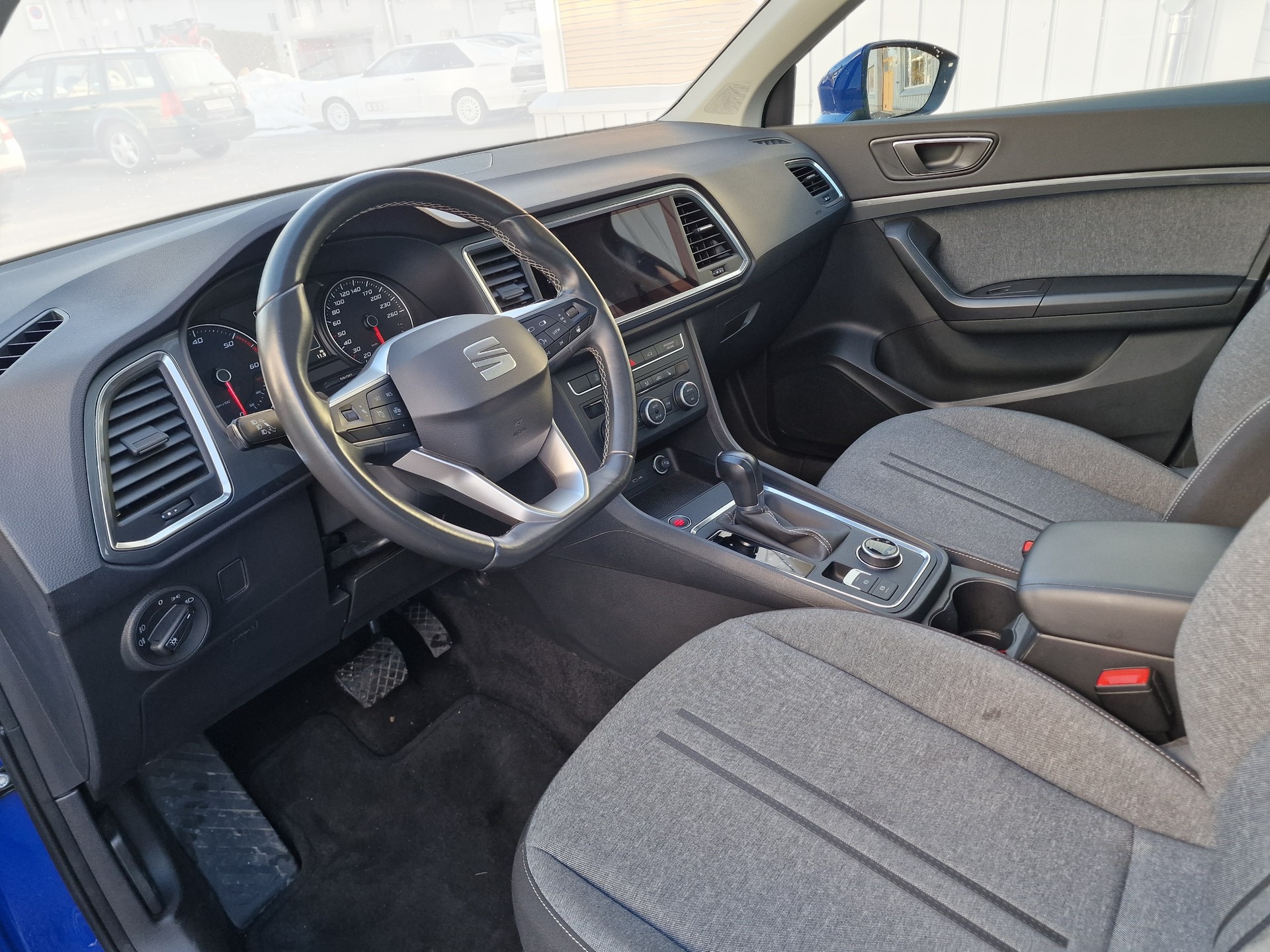 SEAT Ateca 2.0 TDI CR Style 4Drive DSG 24Mt Gara Pano - 9