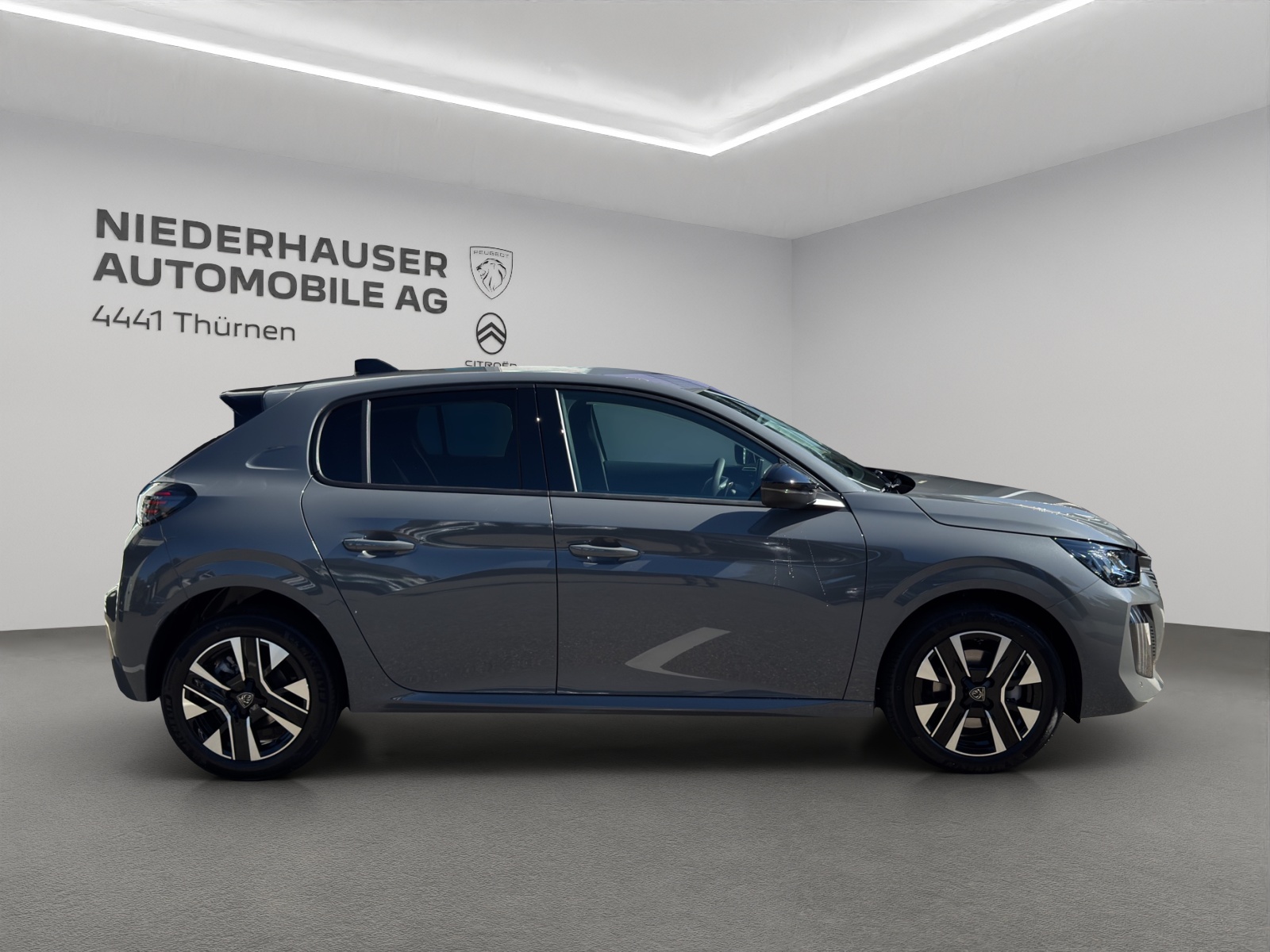 PEUGEOT 208 1.2 Hybrid Allure Premium - 2