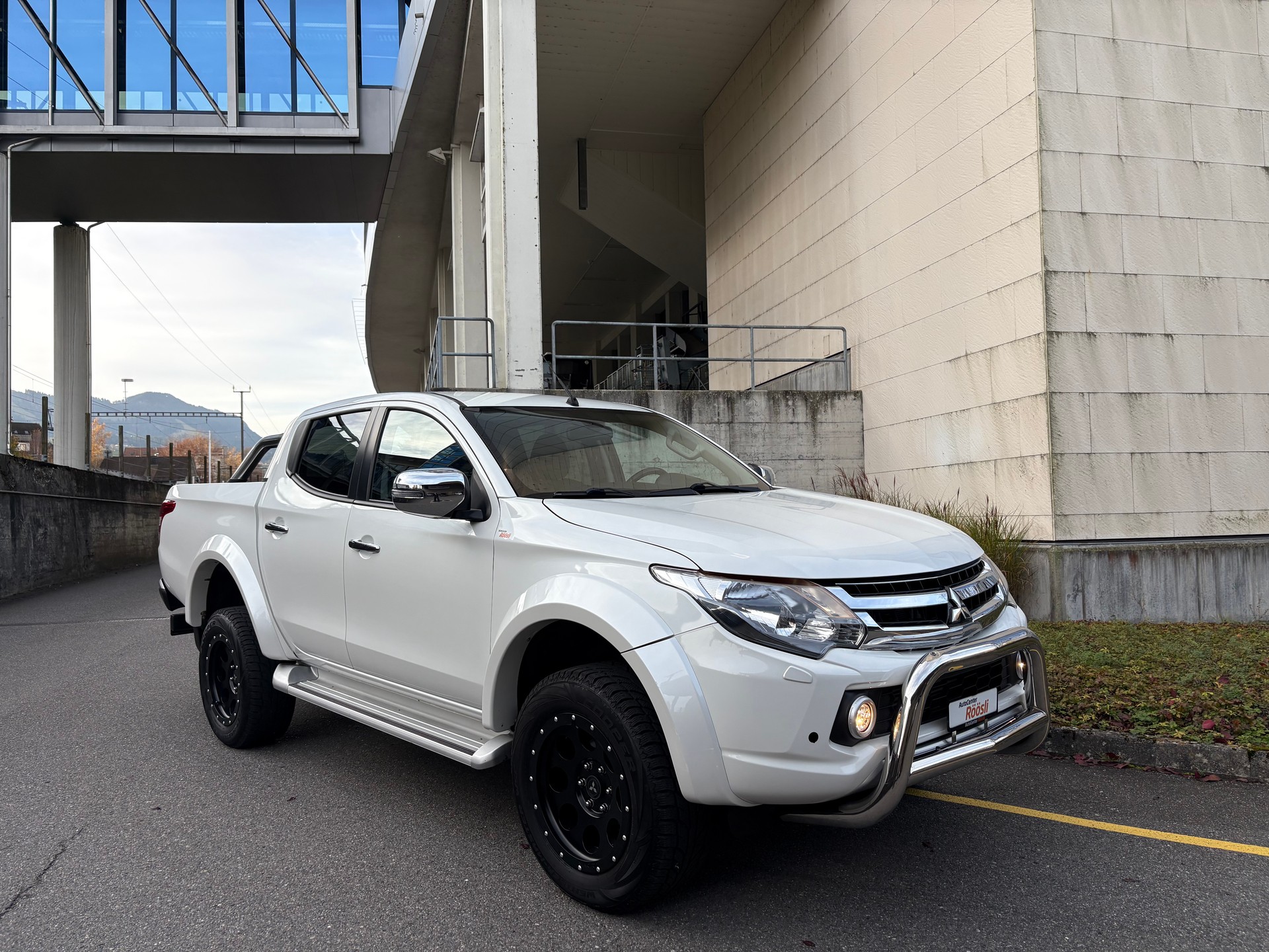 MITSUBISHI L 200 2.4 Style Anniversary Double Cab A - 3