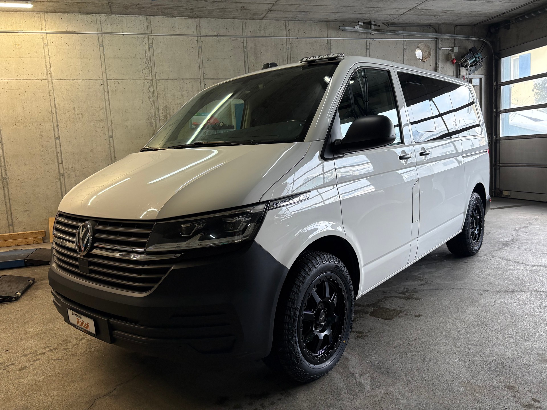 VW T6.1 2.0 TDI 4Motion - 14