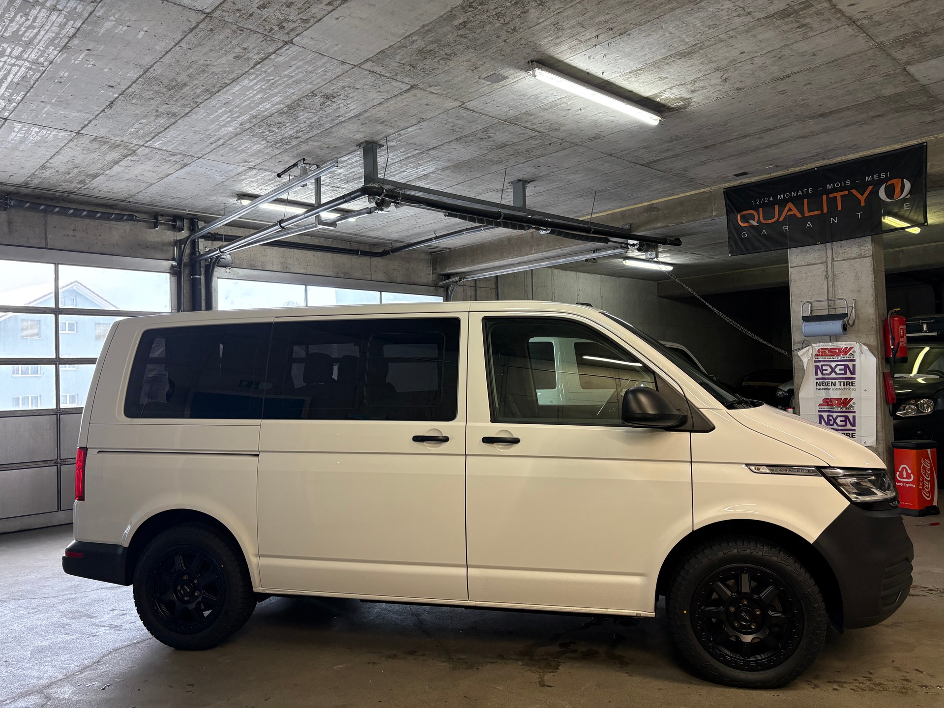 VW T6.1 2.0 TDI 4Motion - 11