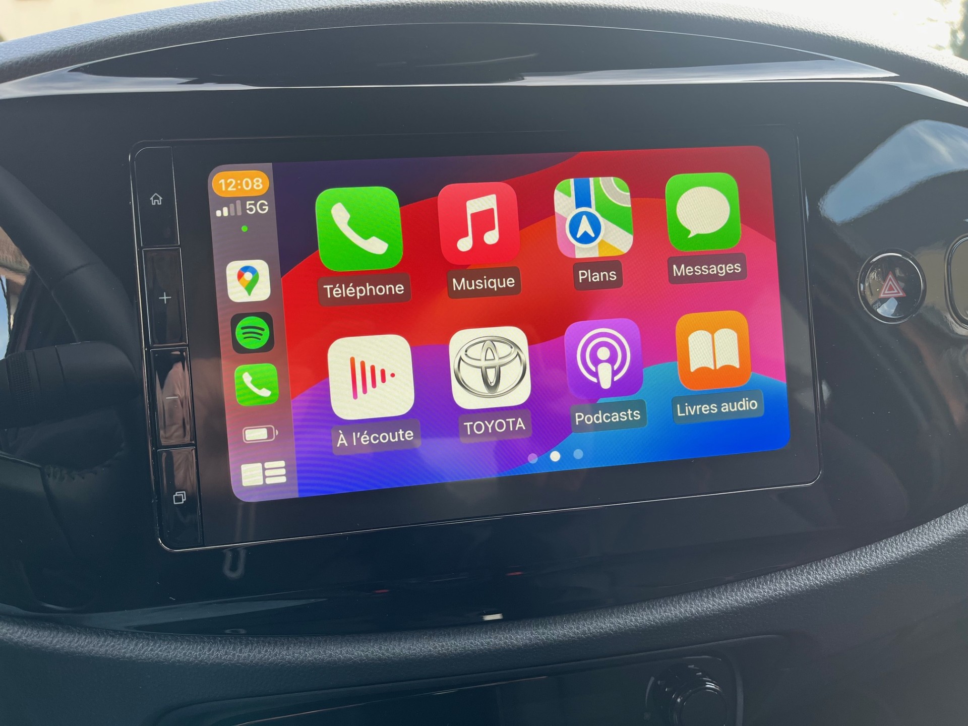 TOYOTA Aygo X 1.5 GR Sport e-CVT - 21