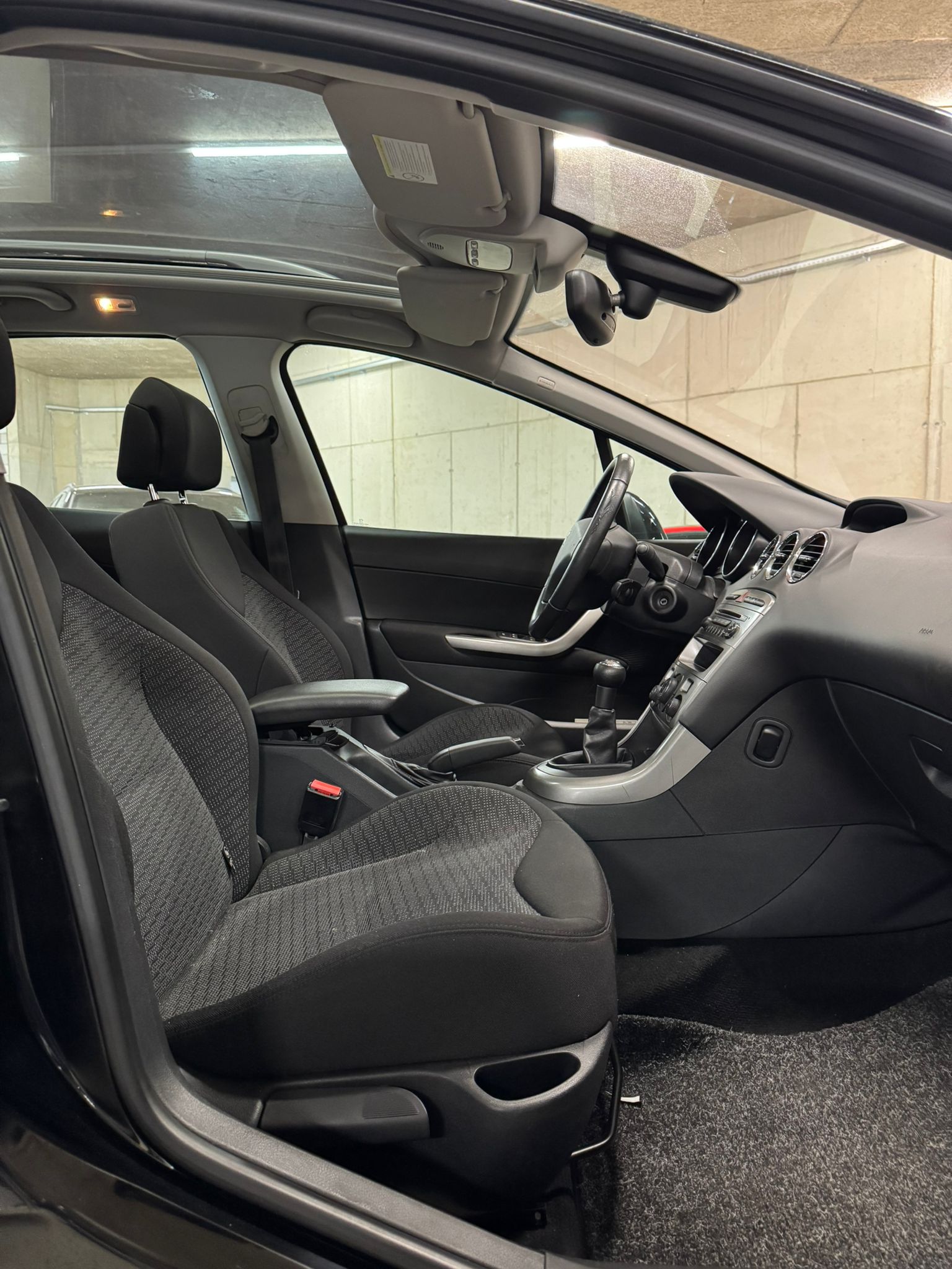 PEUGEOT 308 SW 1.6 16V VTI Sport - 10