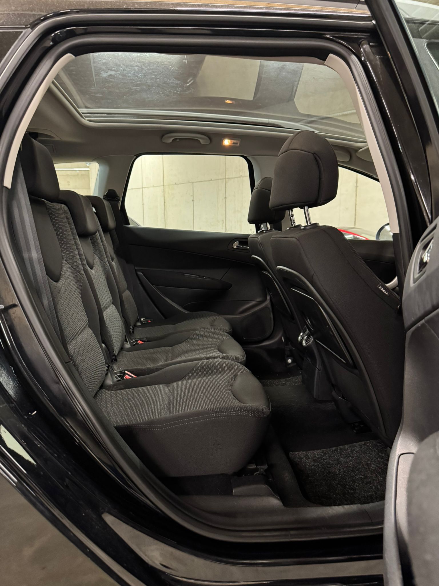PEUGEOT 308 SW 1.6 16V VTI Sport - 12