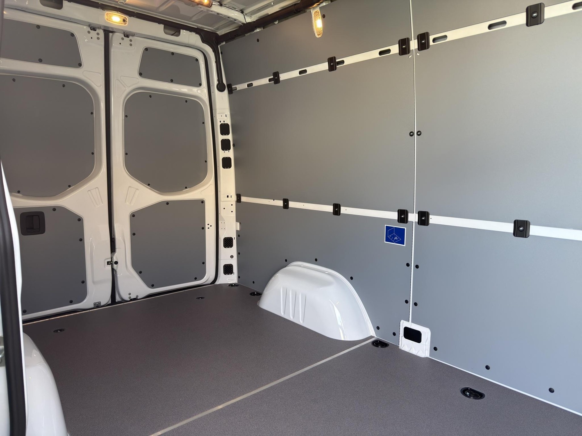 MERCEDES-BENZ Sprinter 317 Kaw. 3665 S 2.0 CDI 170 Pro - 10