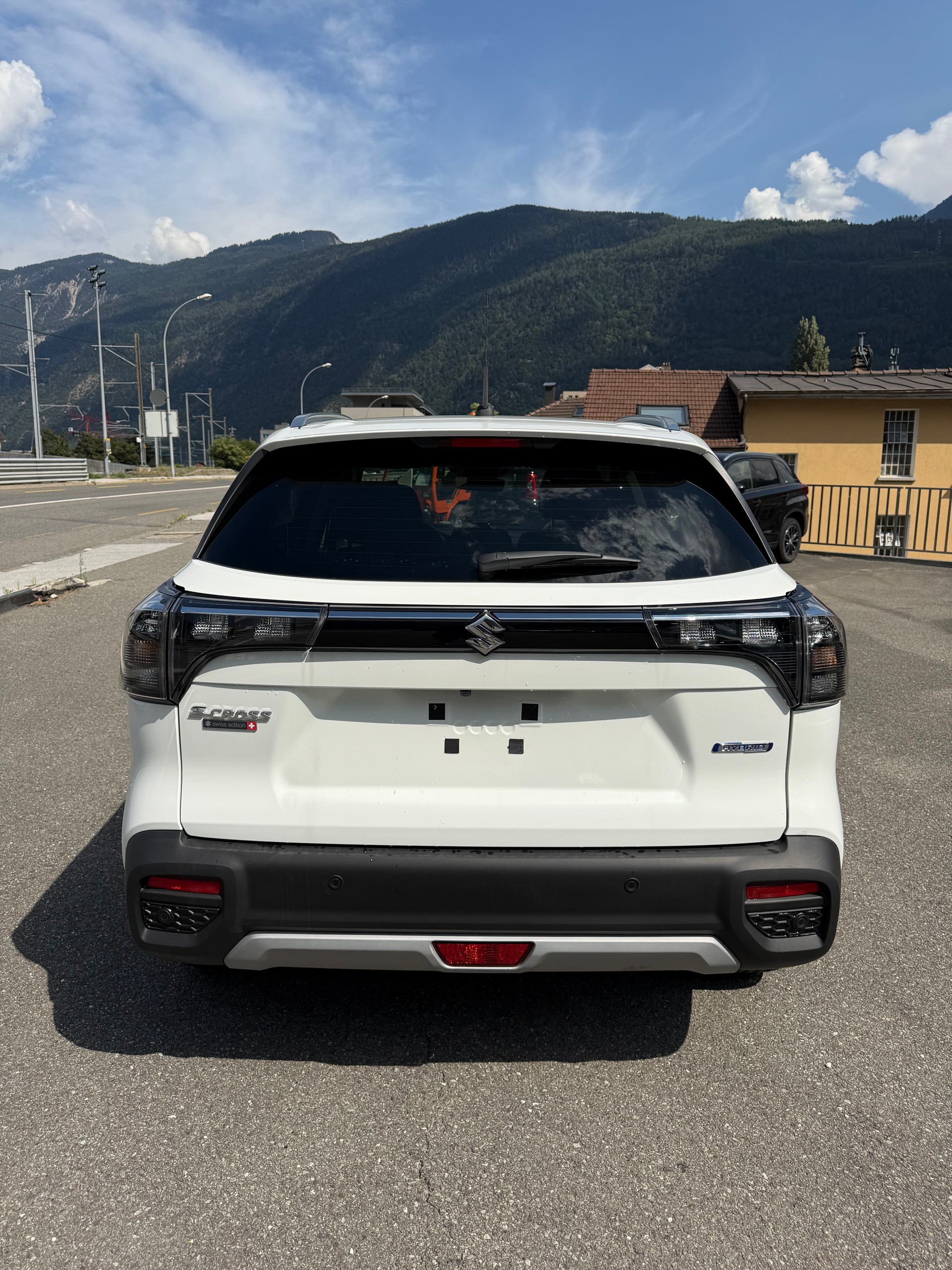SUZUKI S-CROSS 1.4T 4X4 - 7