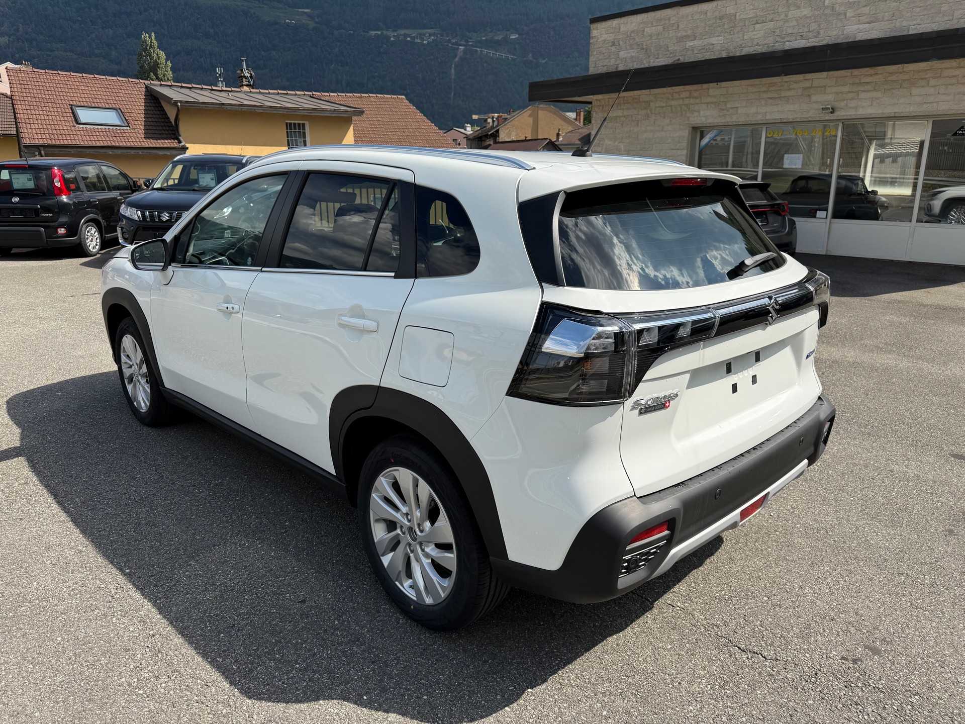 SUZUKI S-CROSS 1.4T 4X4 - 8