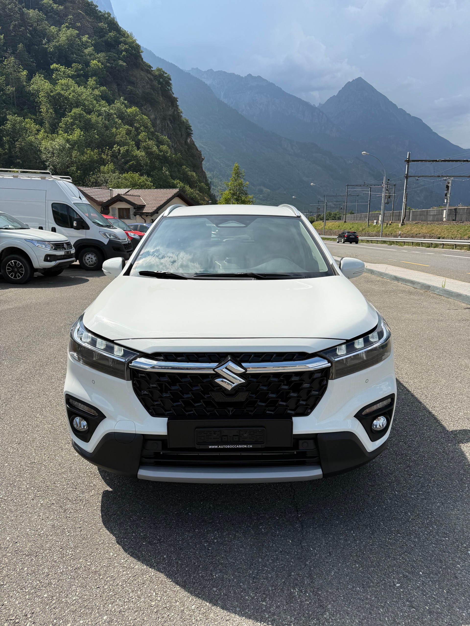 SUZUKI S-CROSS 1.4T 4X4 - 3