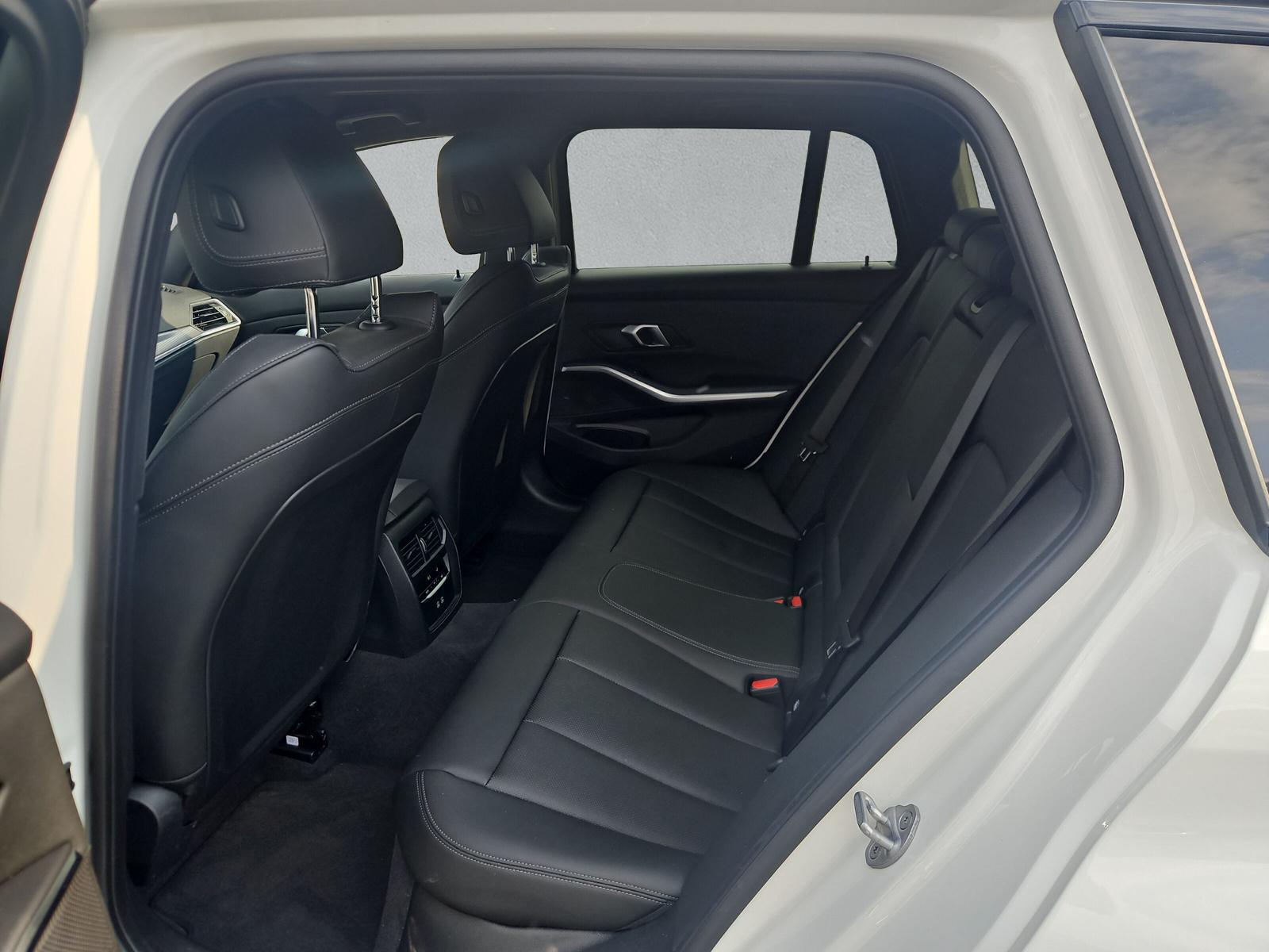 BMW 320d xDrive Touring M Sport (CH) - 12