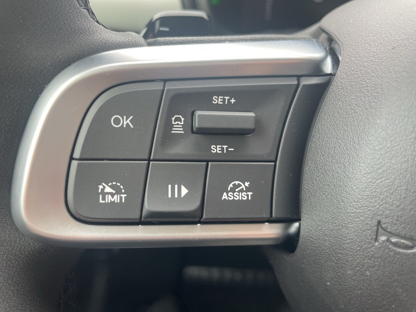 FIAT 600 1.2 Hybrid 145 La Prima - 12