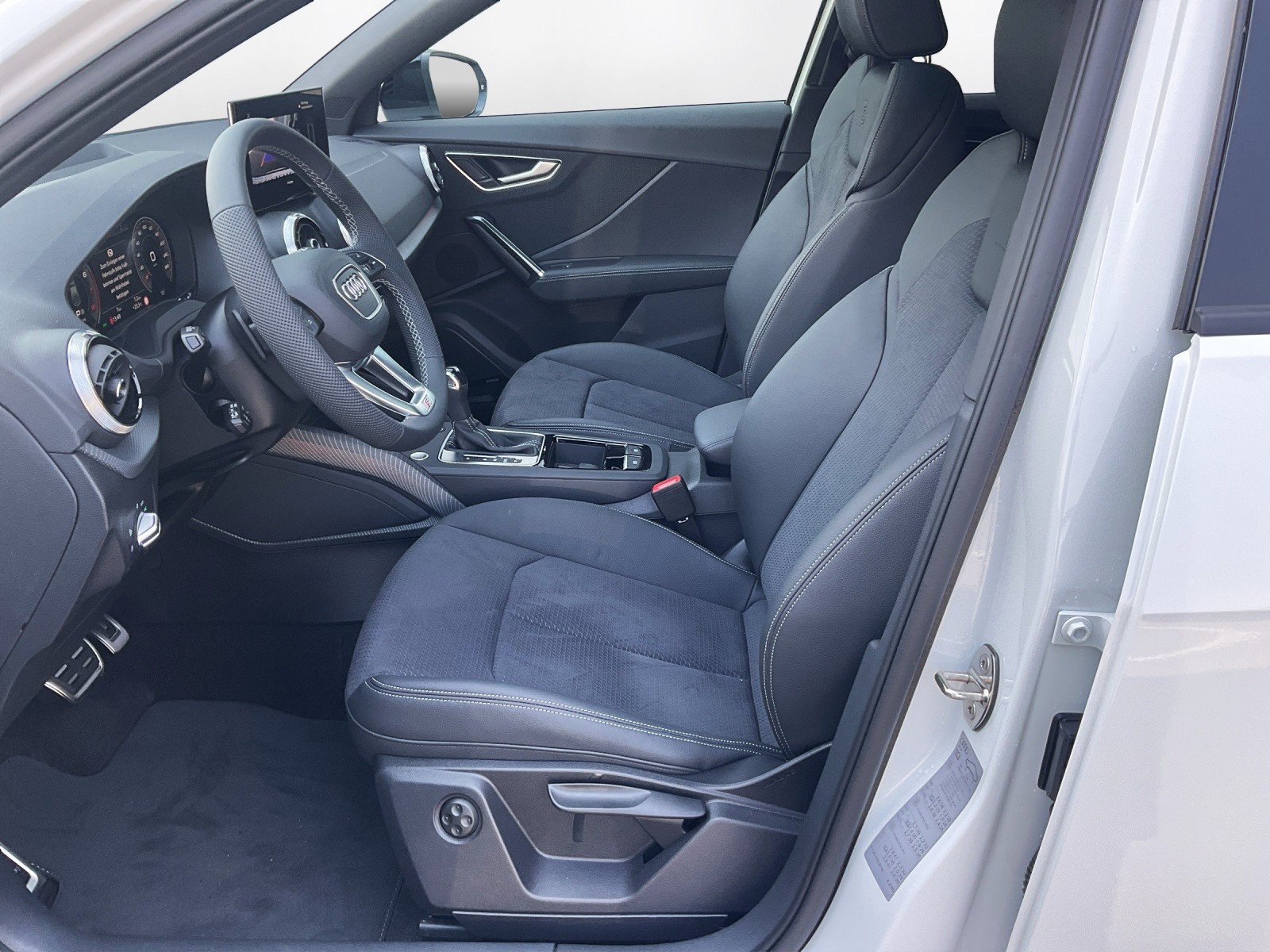 AUDI Q2 40 TFSI S line Attraction quattro S-tronic - 10