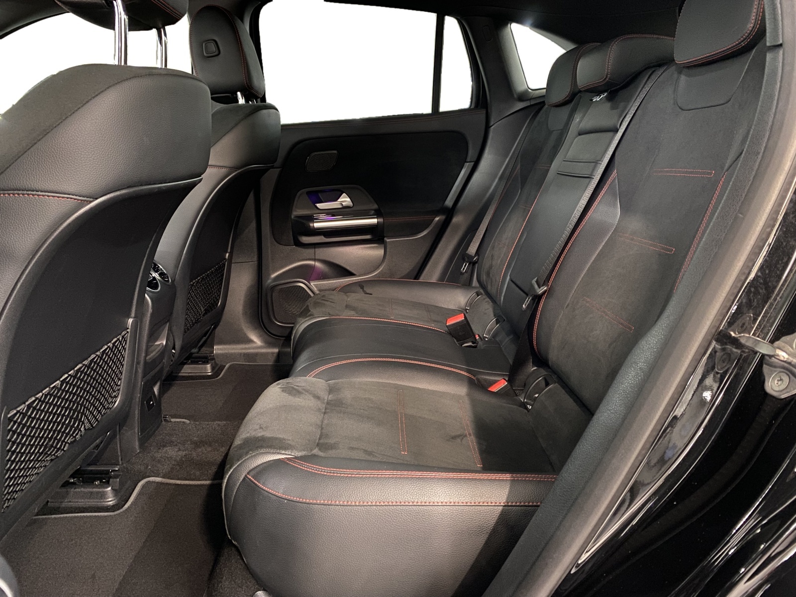 MERCEDES-BENZ EQA 250 AMG Line - 9