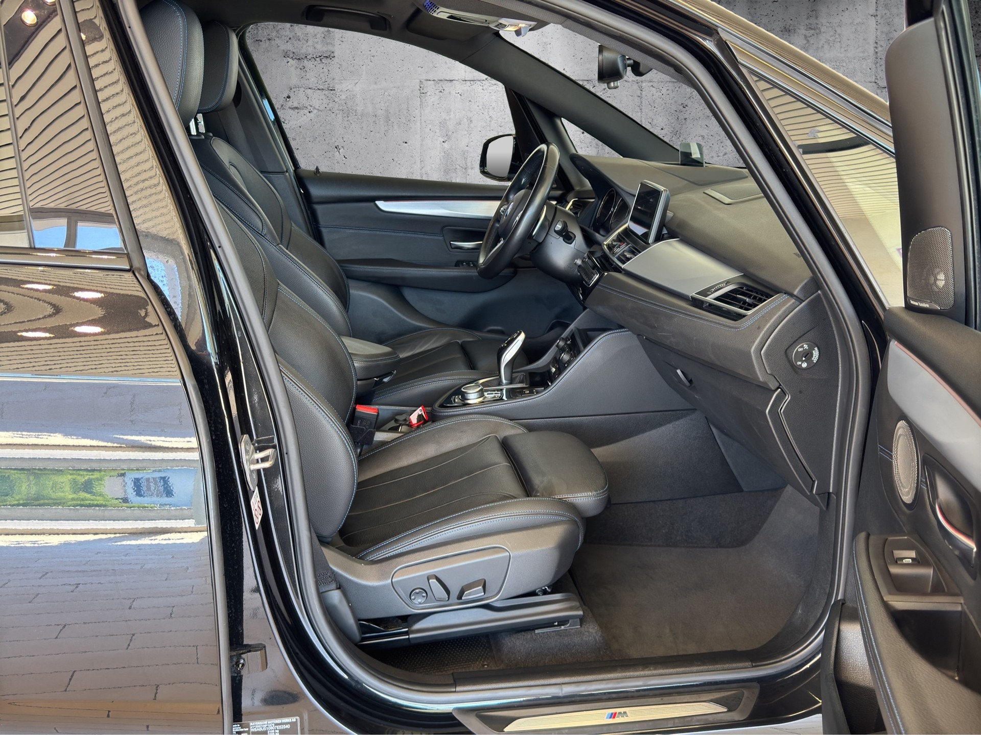 BMW 220d xDrive Active Tourer Steptronic M Sport - 7