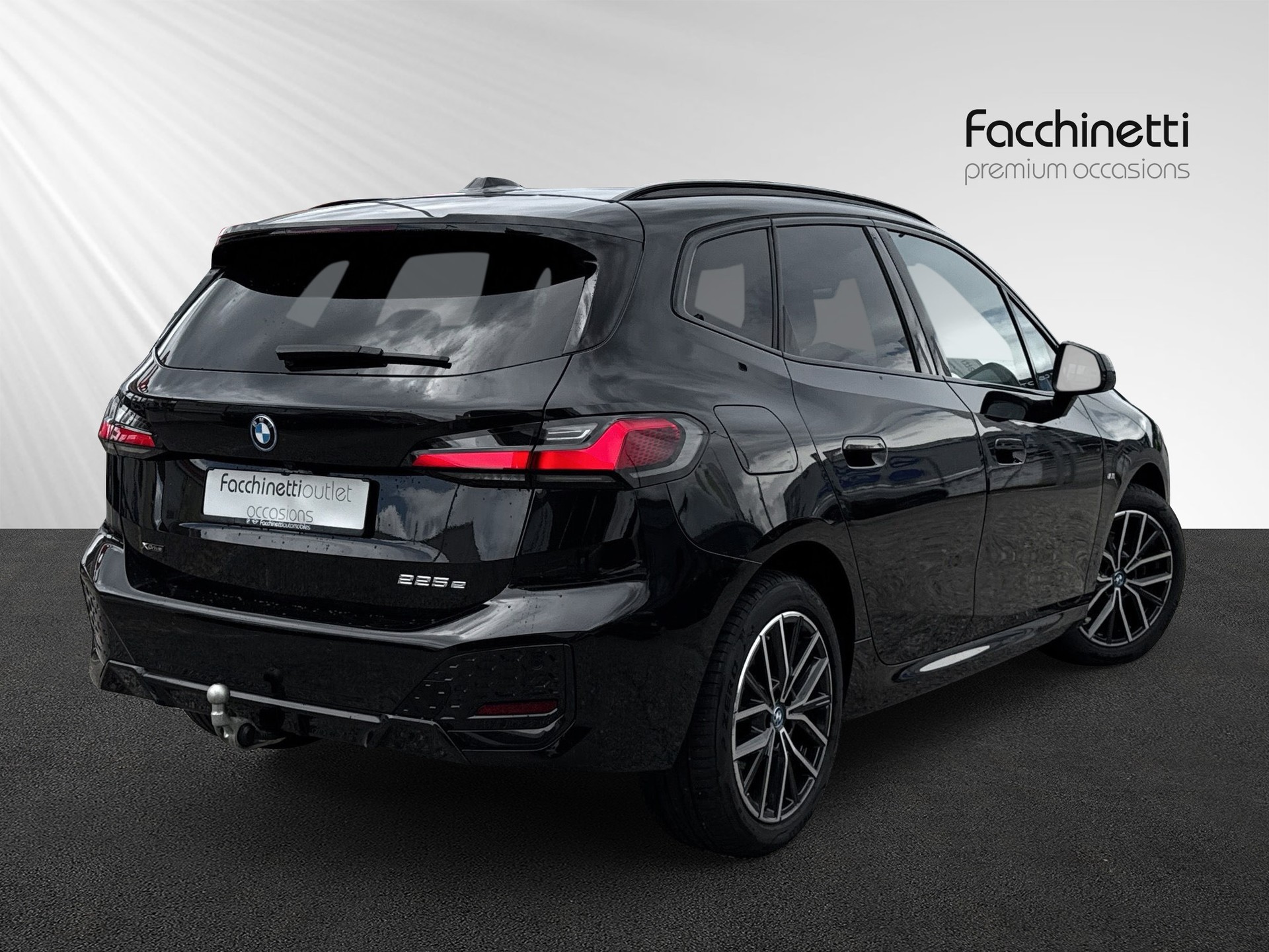 BMW 225e xDrive Active Tourer M Sport - 3