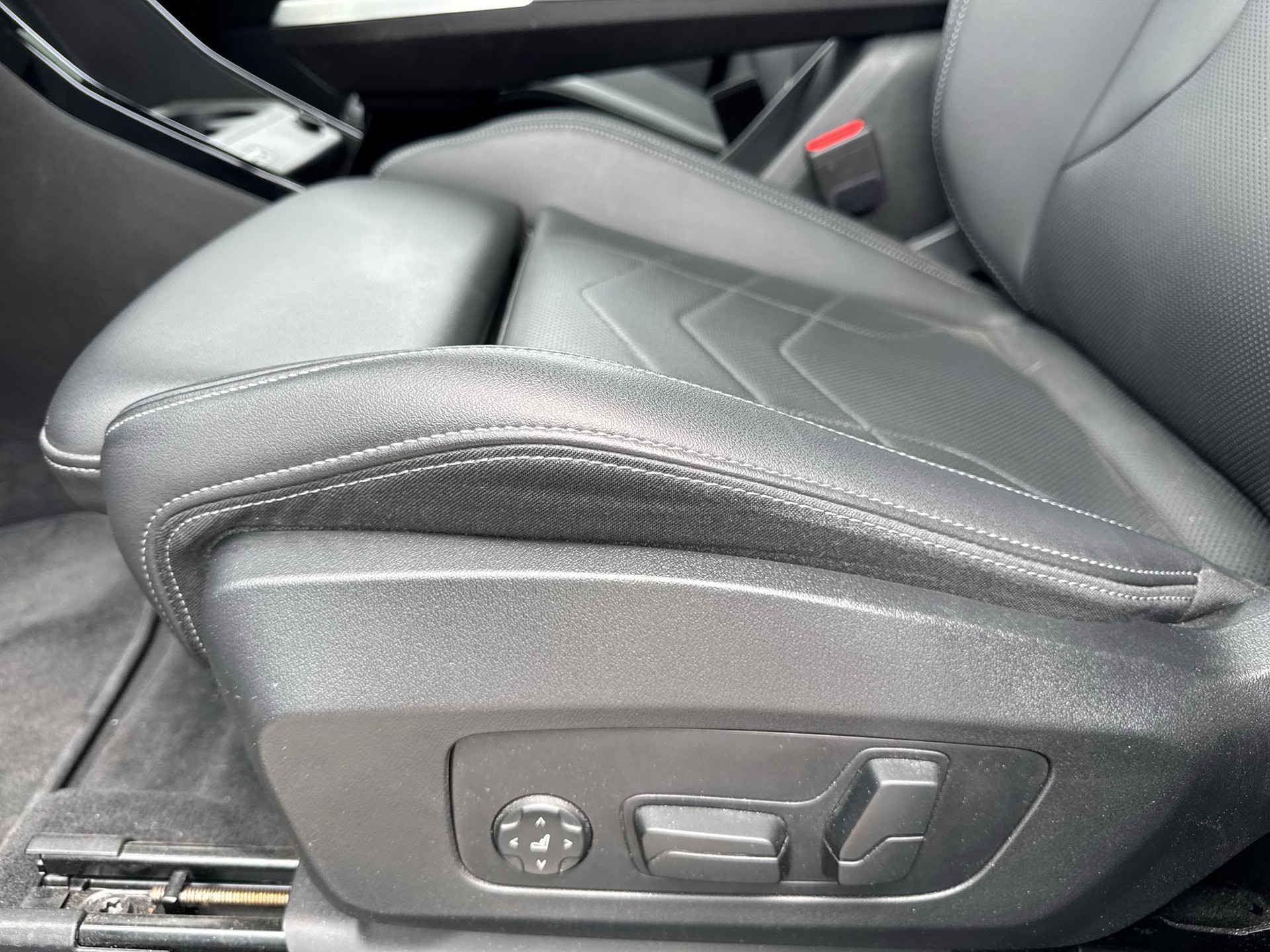 BMW 225e xDrive Active Tourer M Sport - 19