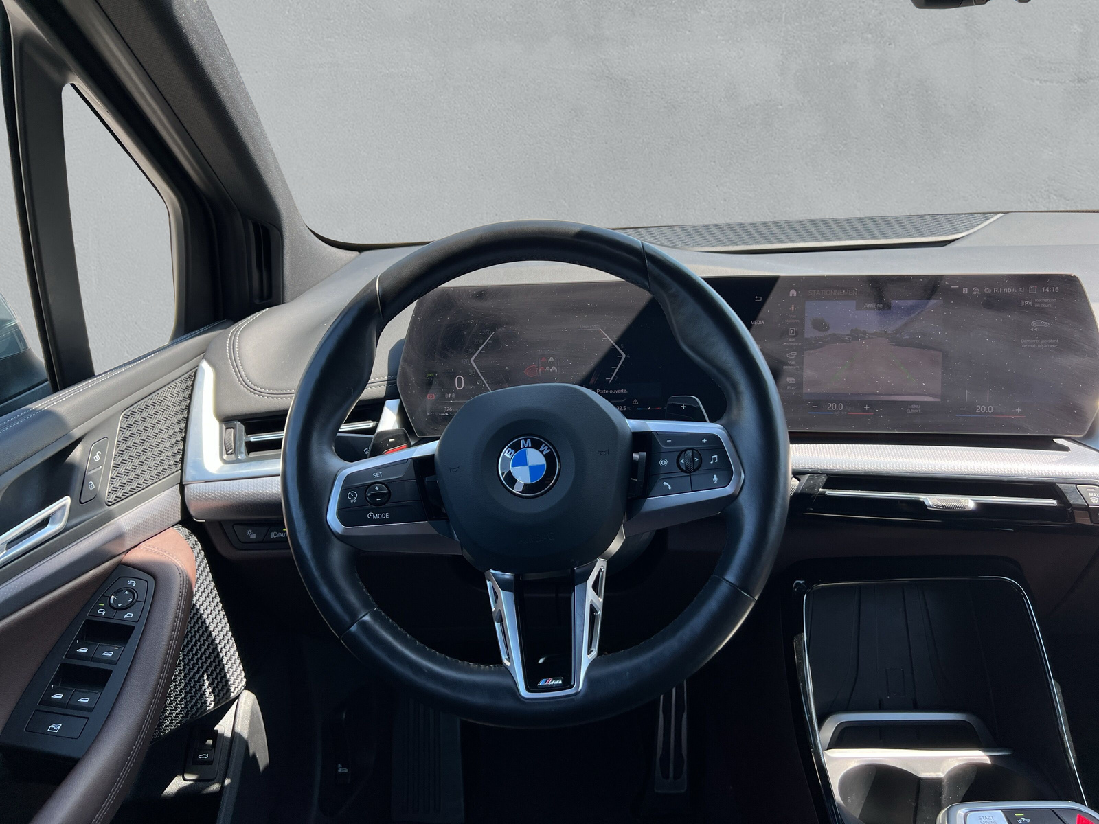 BMW 218i Active Tourer M Sport (CH) AHK - 16