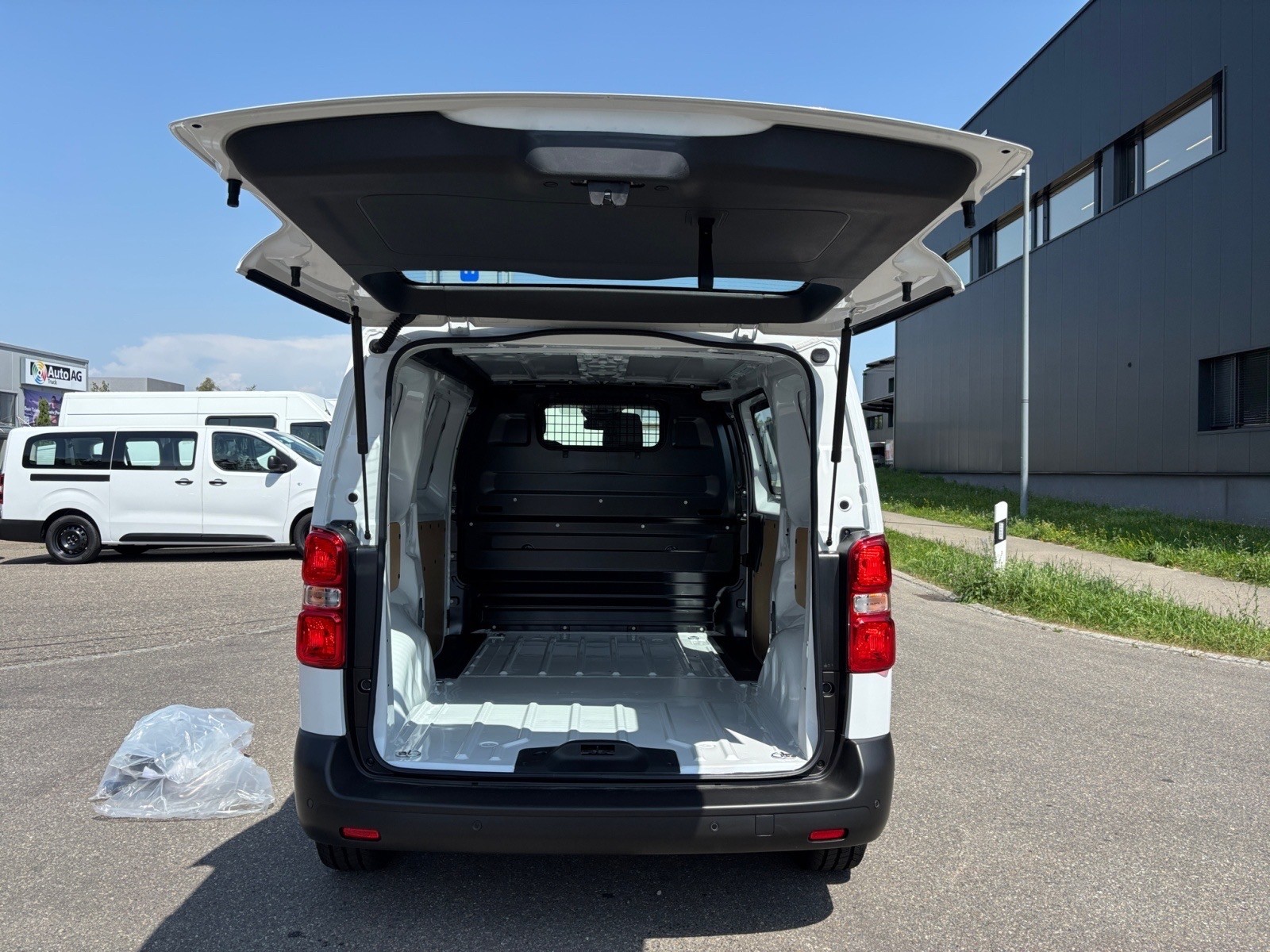 E-Expert 75 KWh Standard