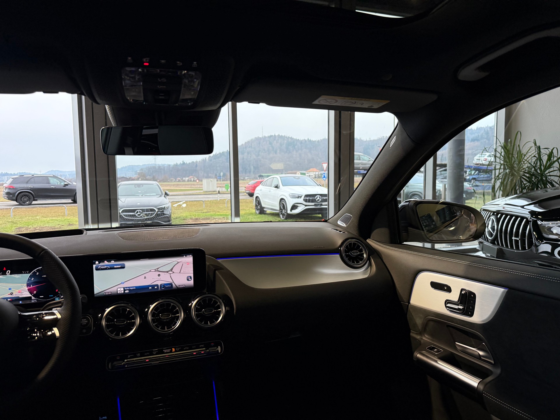 MERCEDES-BENZ GLA 200 Night Star - 8