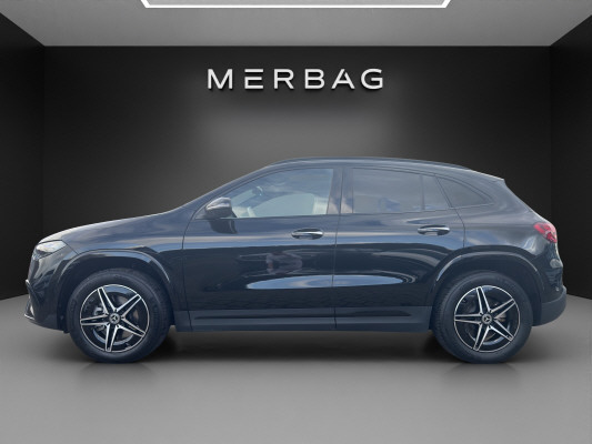 MERCEDES-BENZ EQA 350 AMG Line 4Matic - 3