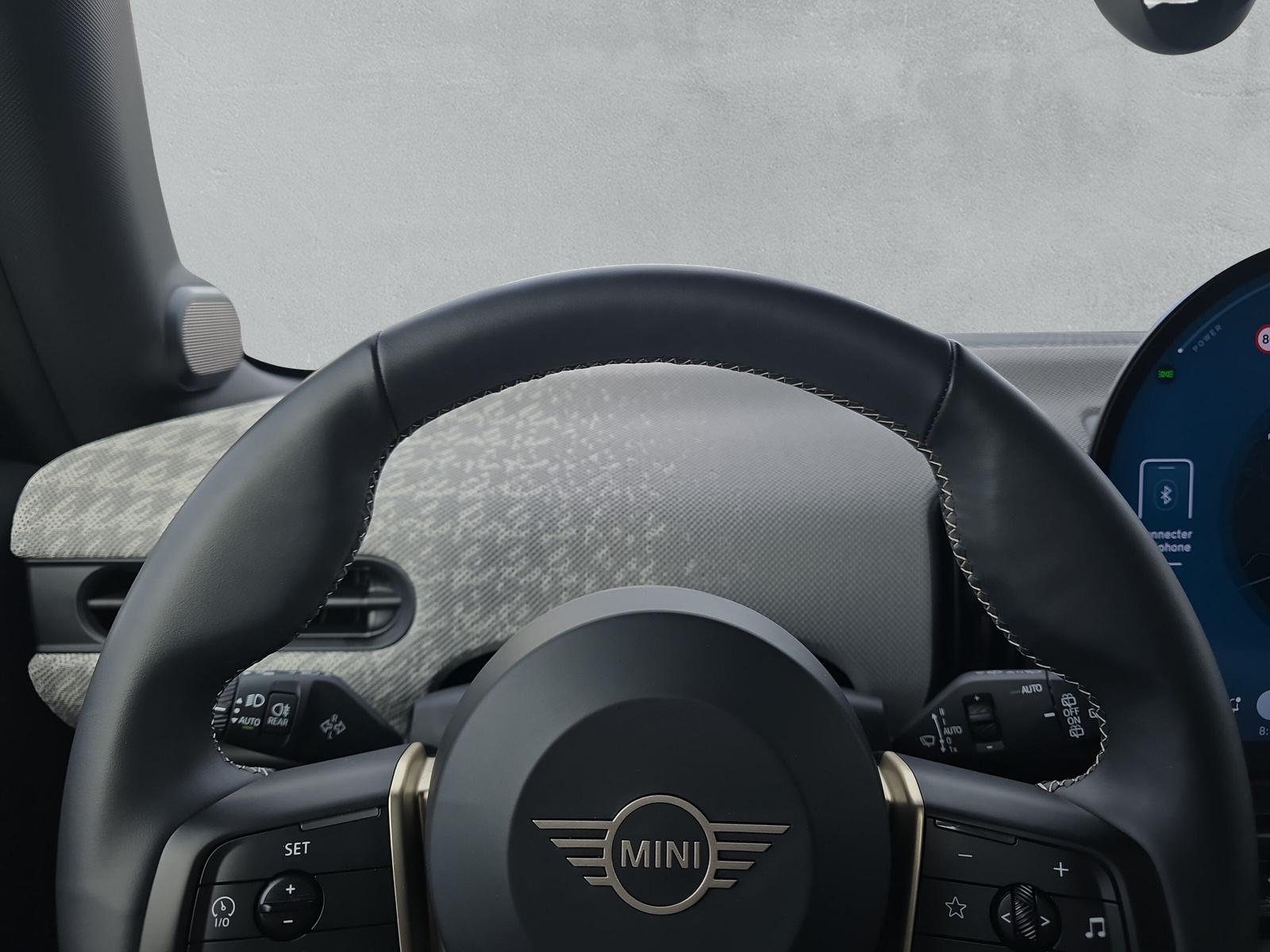 MINI Cooper S F66 2.0i (CH) - 18