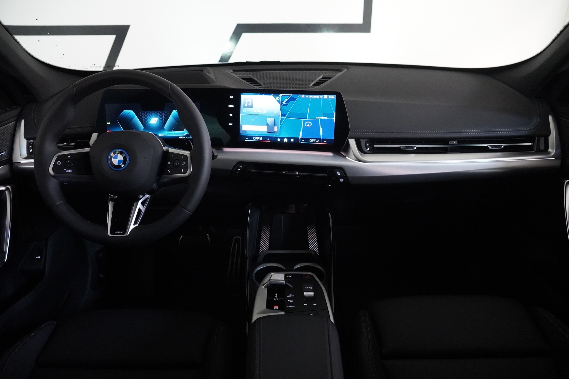 BMW X1 xDrive 30e M Sport Pro - 18