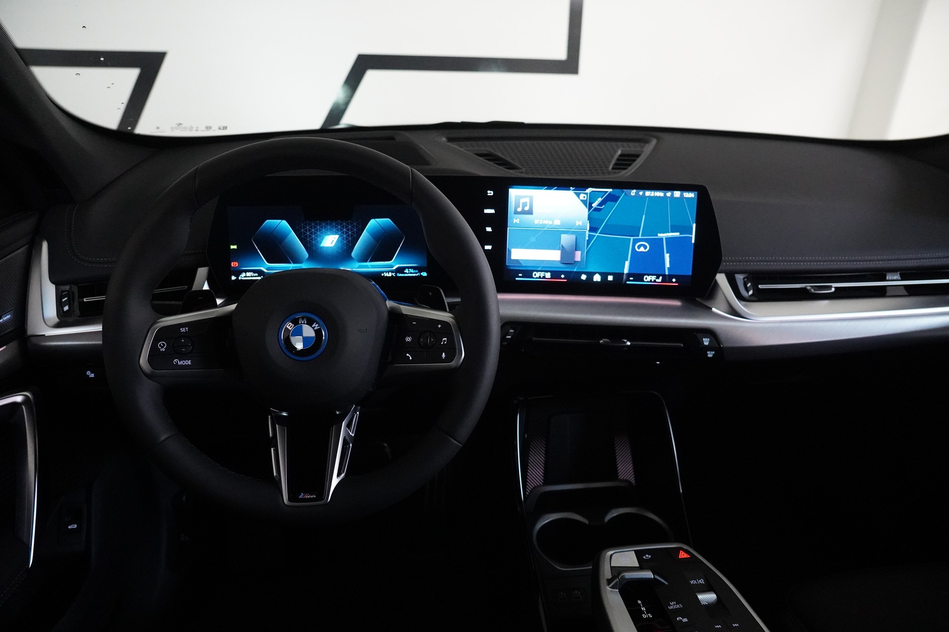 BMW X1 xDrive 30e M Sport Pro - 20