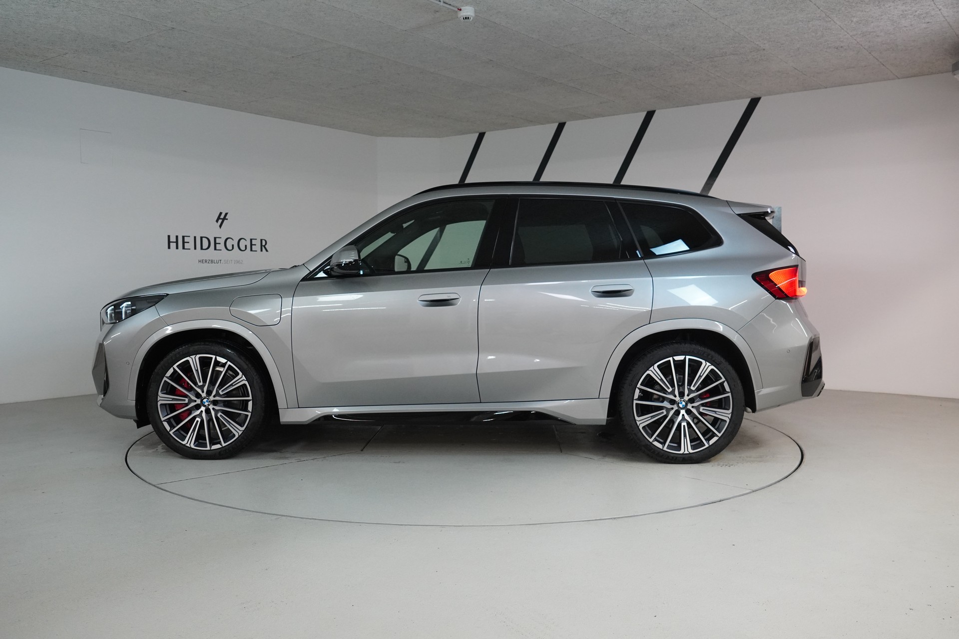 BMW X1 xDrive 30e M Sport Pro - 4