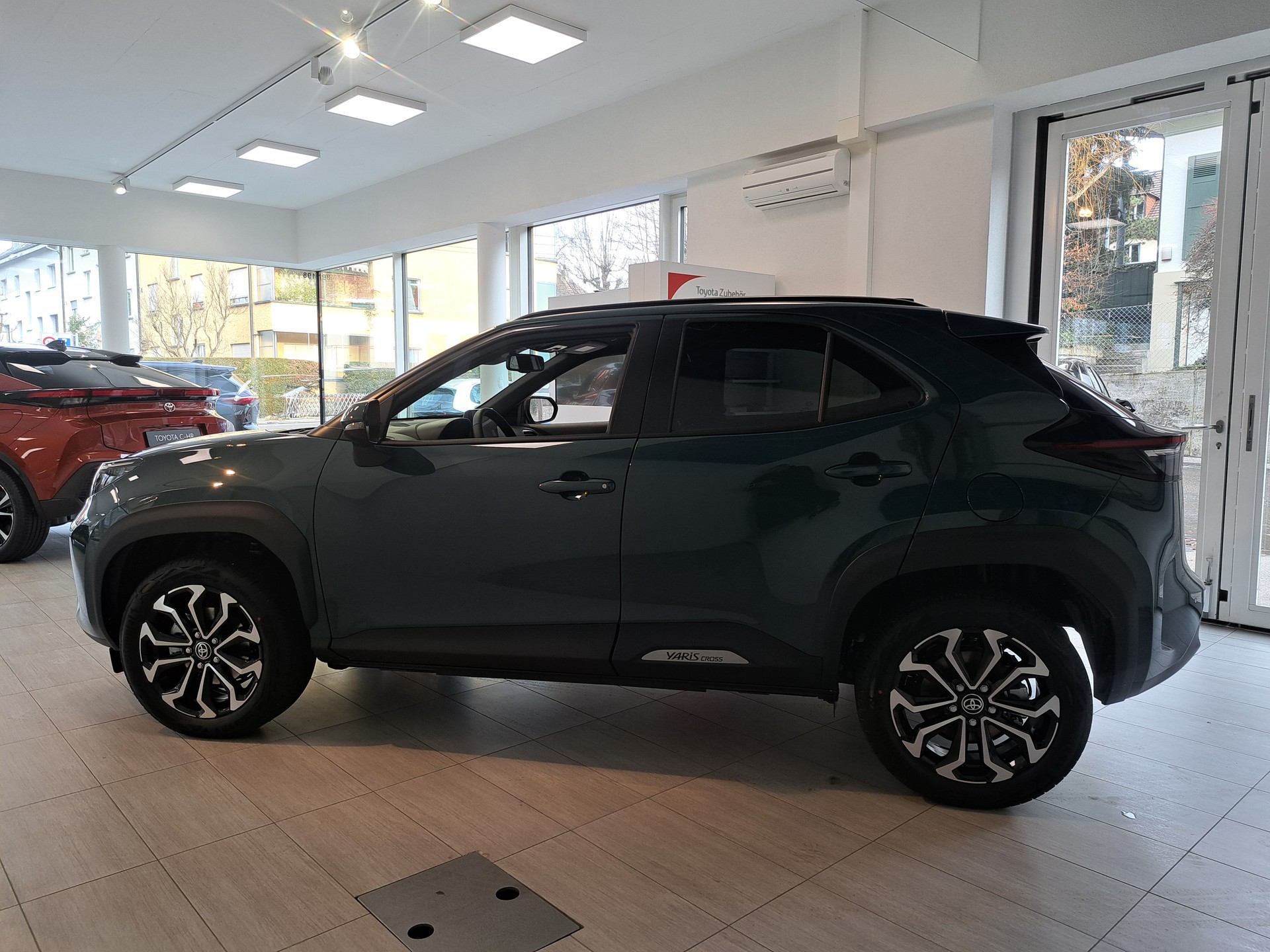 TOYOTA Yaris Cross 1.5 Trend AWDi e-CVT - 7