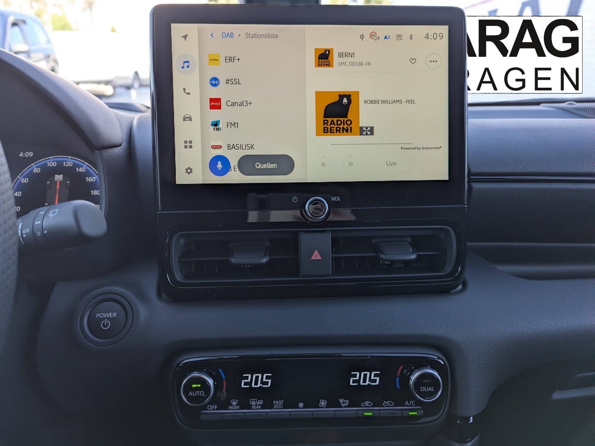 TOYOTA Yaris 1.5 GR Sport e-CVT - 14