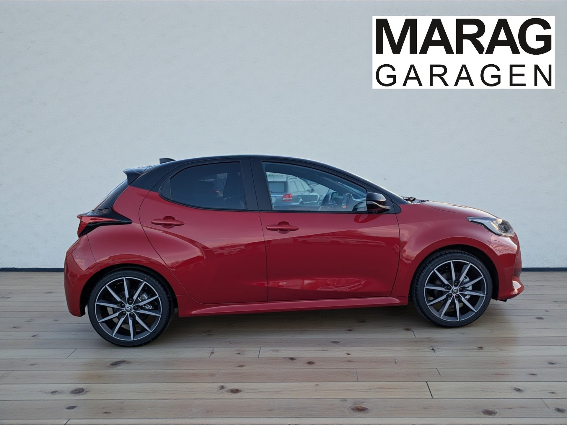 TOYOTA Yaris 1.5 GR Sport e-CVT - 5