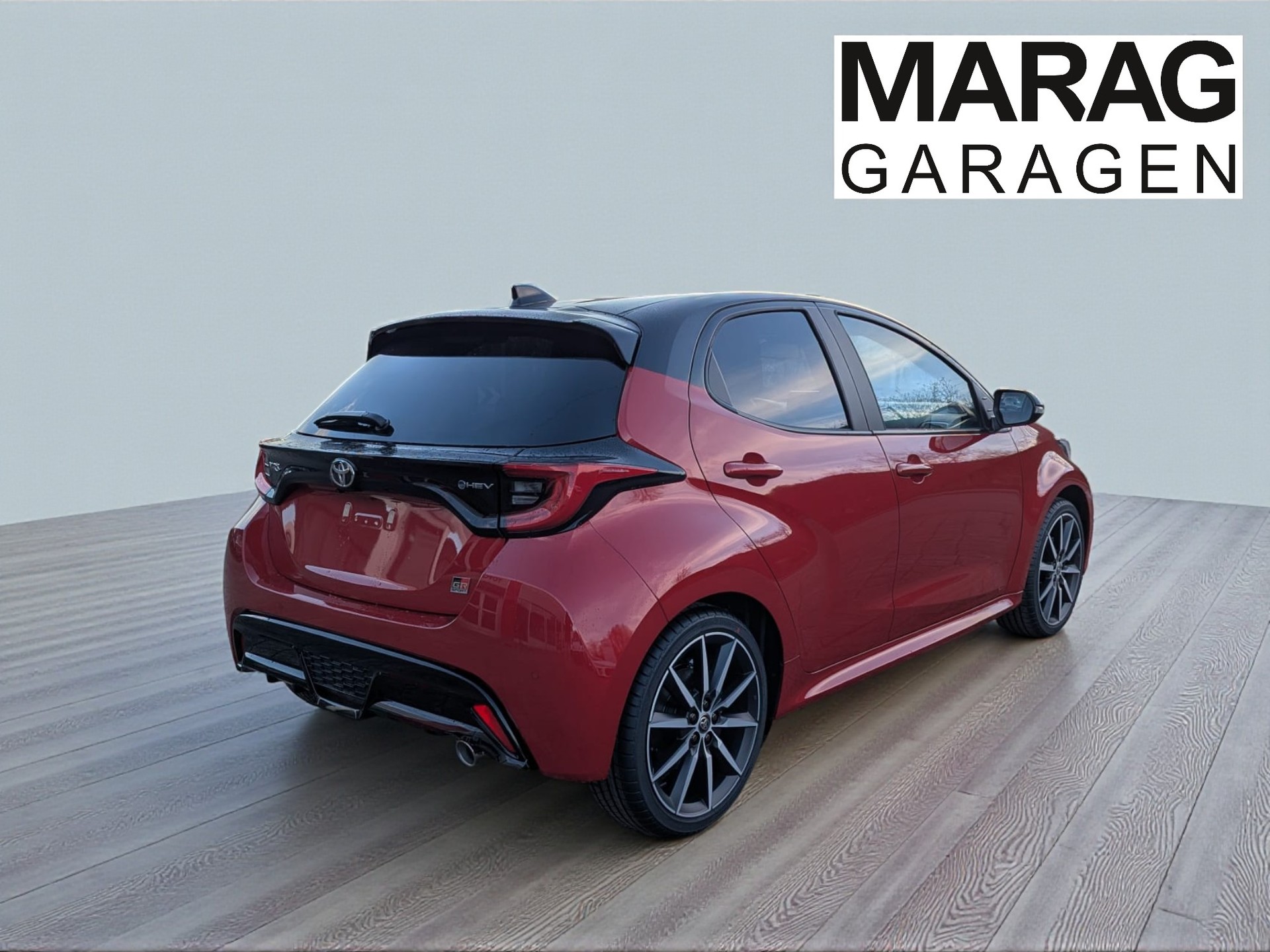 TOYOTA Yaris 1.5 GR Sport e-CVT - 4