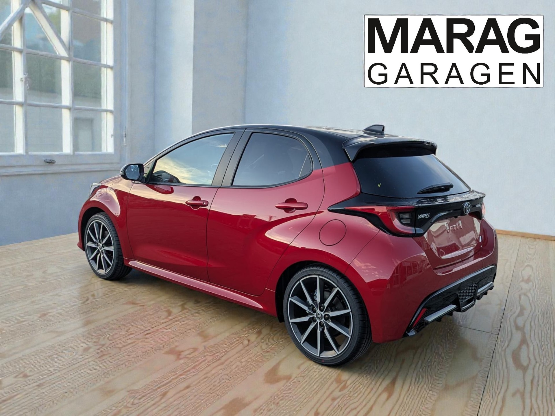 TOYOTA Yaris 1.5 GR Sport e-CVT - 3