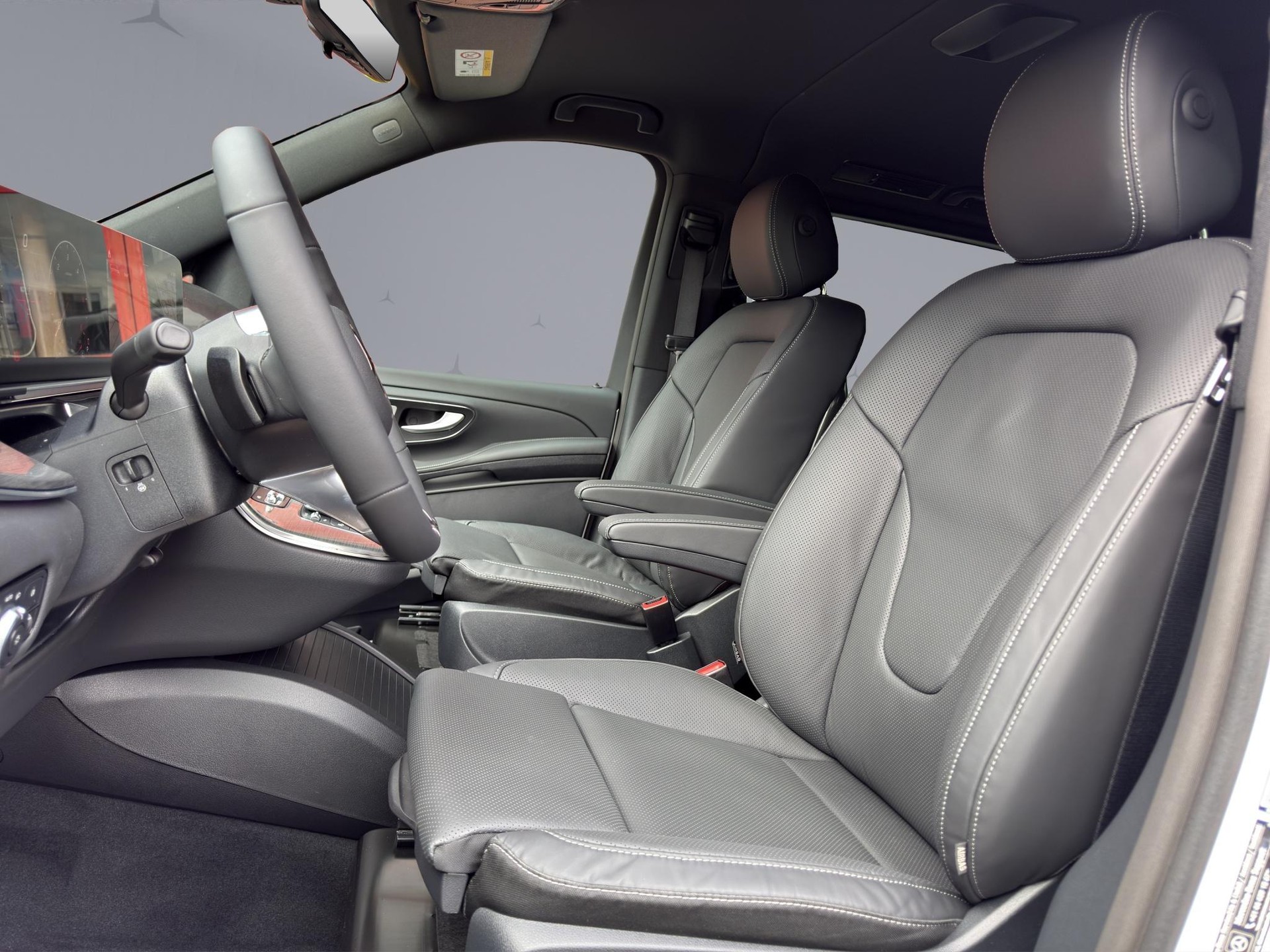 MERCEDES-BENZ V 300 d Swiss Ed. lang 4matic Van - 10