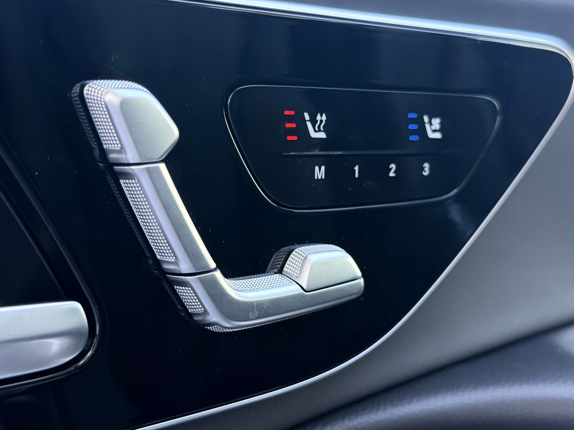MERCEDES-BENZ E 53 Hybrid T 4Matic+ 9G-Tronic - 8