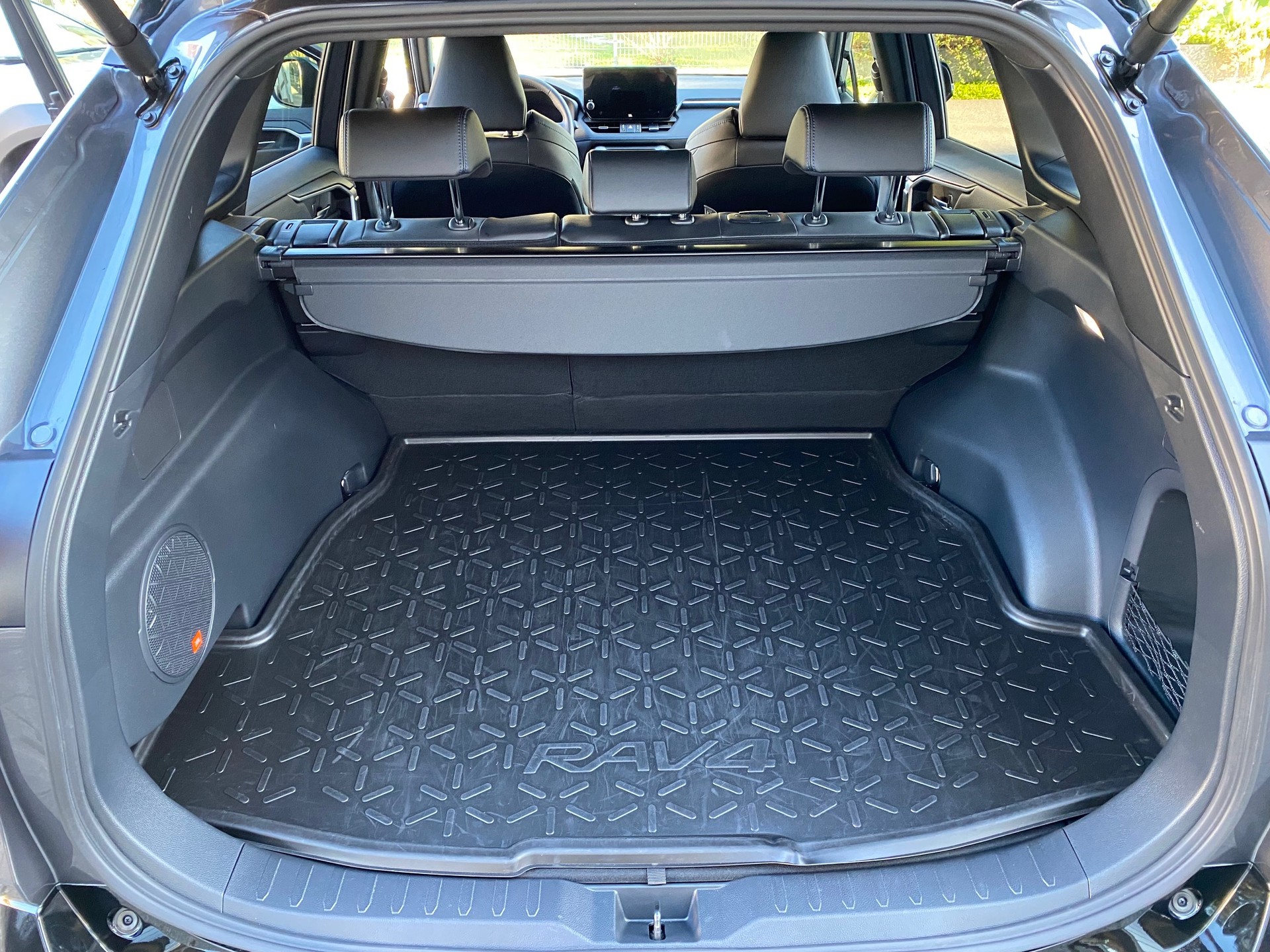 TOYOTA RAV-4 2.5 HSD Style e-CVT 4WD - 11