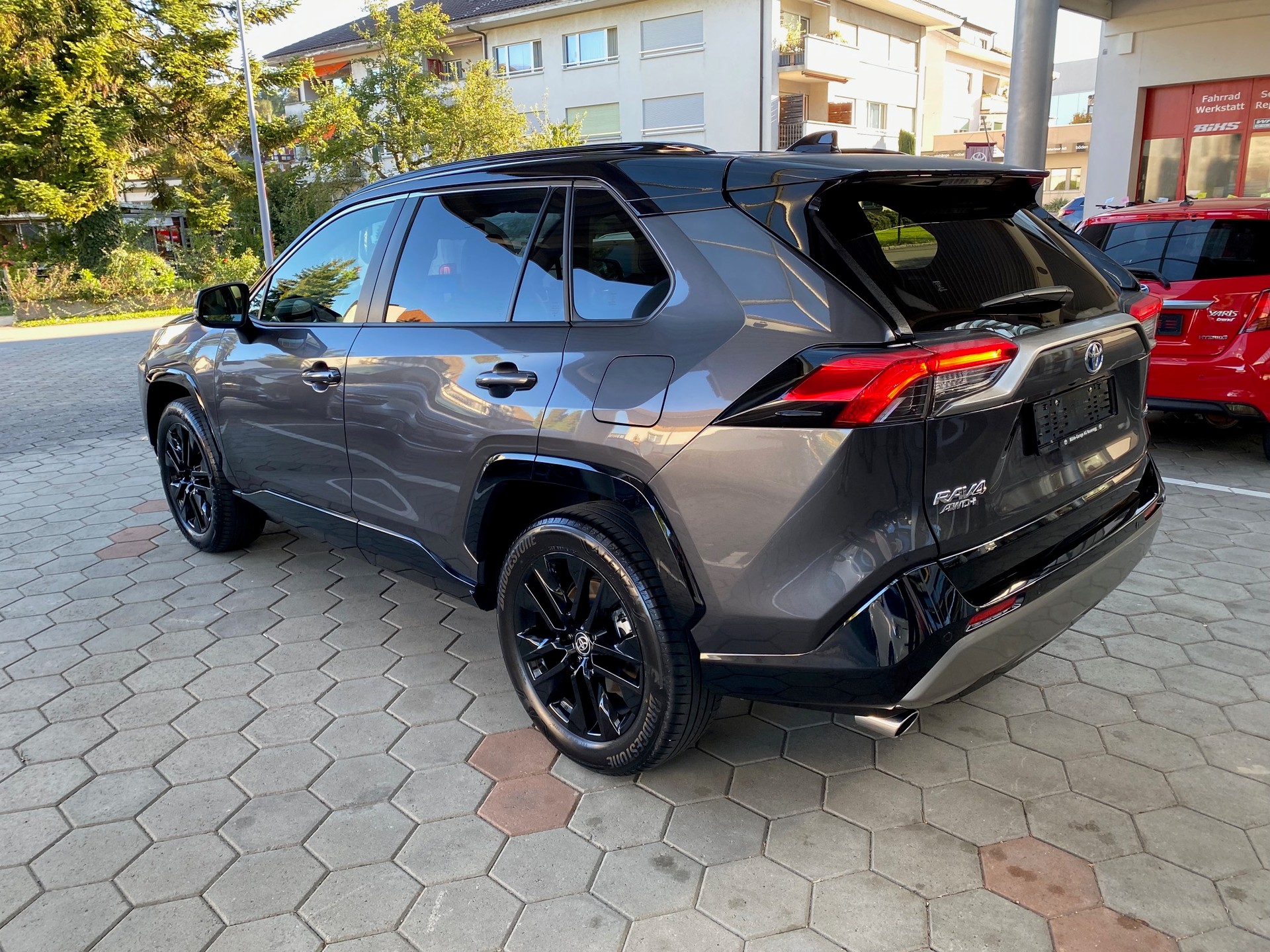 TOYOTA RAV-4 2.5 HSD Style e-CVT 4WD - 4