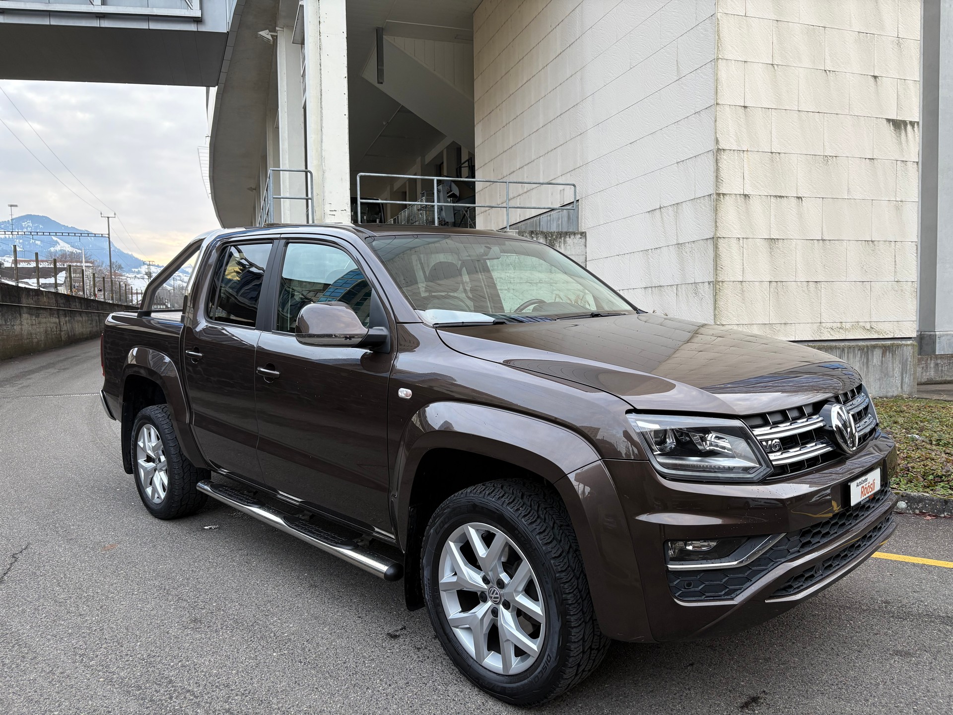 VW Amarok 3.0TDI Highline 4Motion Automatic - 3