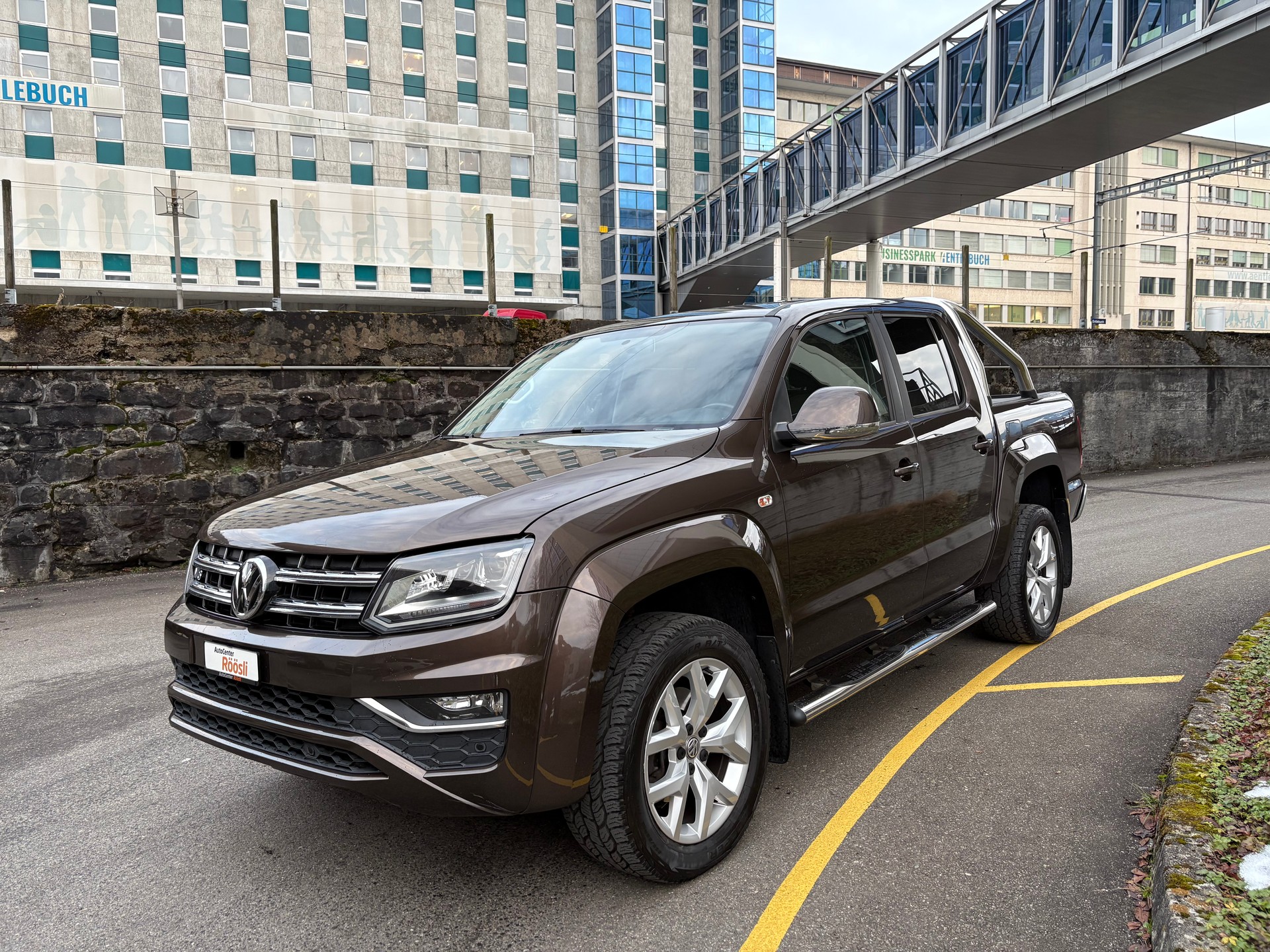 VW Amarok 3.0TDI Highline 4Motion Automatic - 2