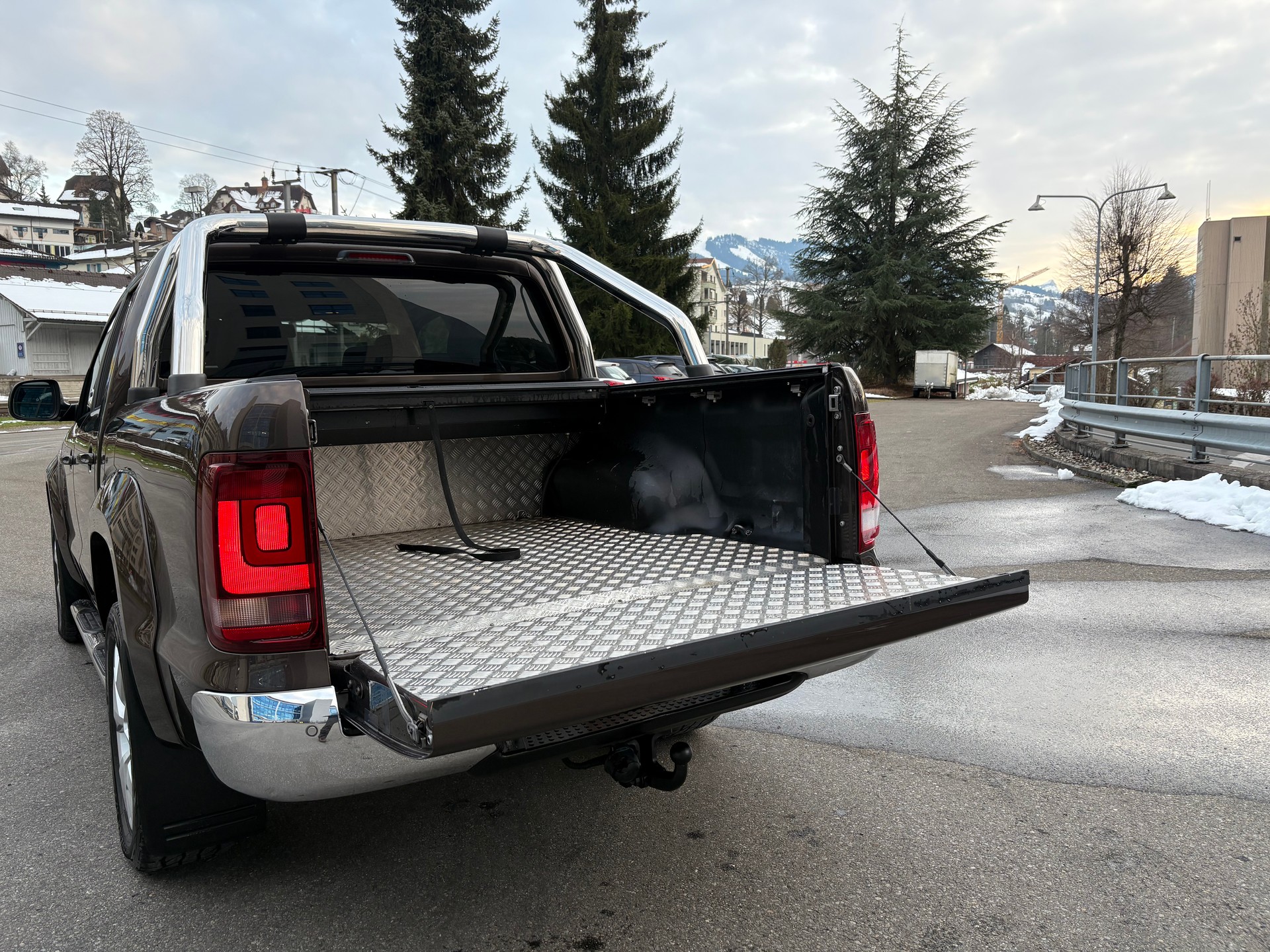 VW Amarok 3.0TDI Highline 4Motion Automatic - 10