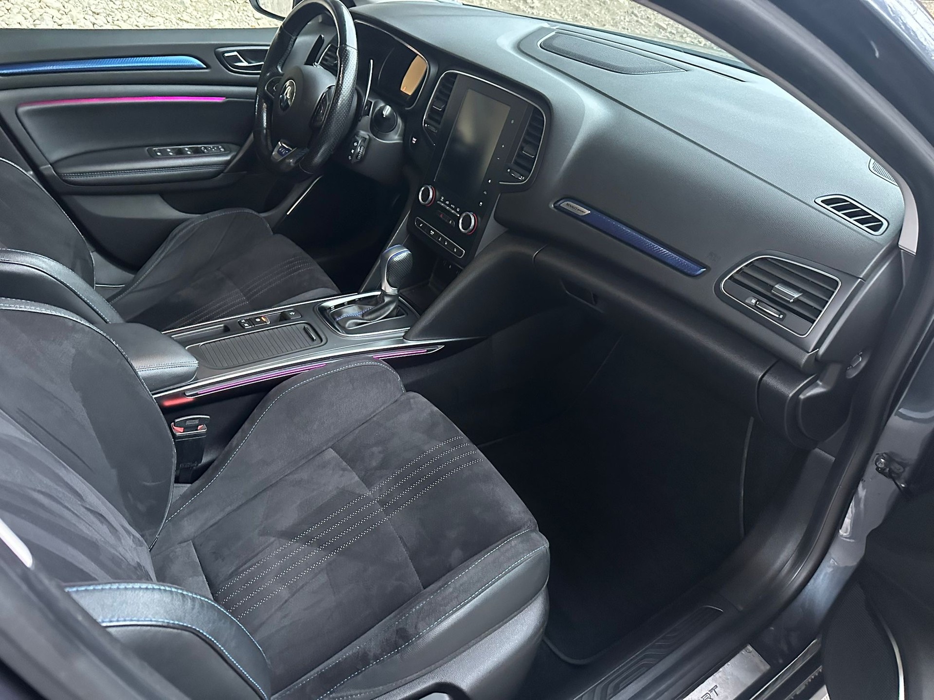 RENAULT Mégane Grandtour 1.6 dCi GT Limited EDC - 9