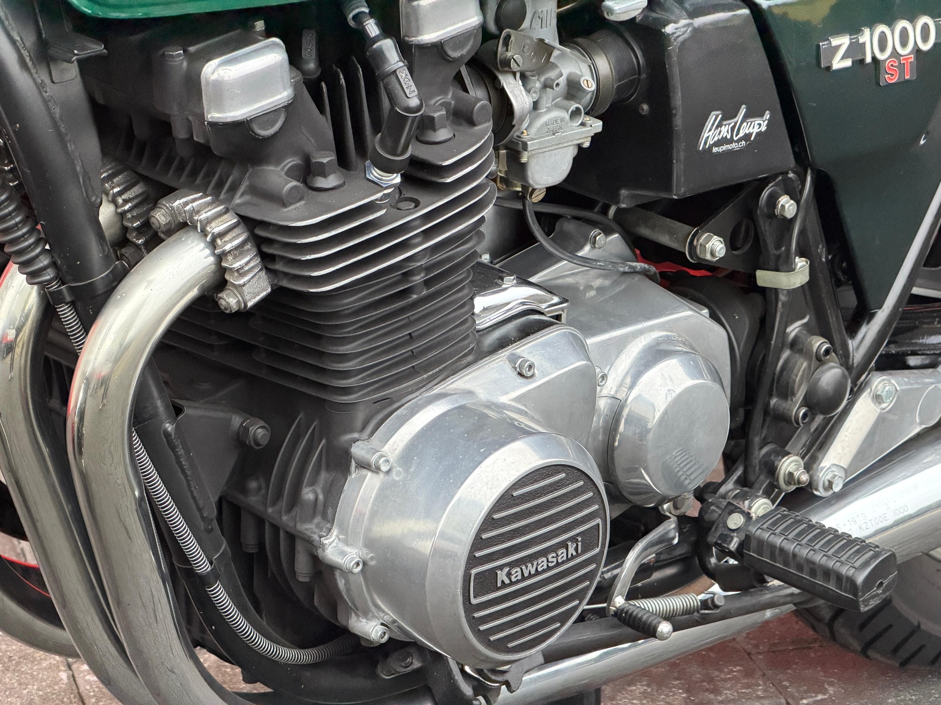 KAWASAKI Z1000 ST - 7