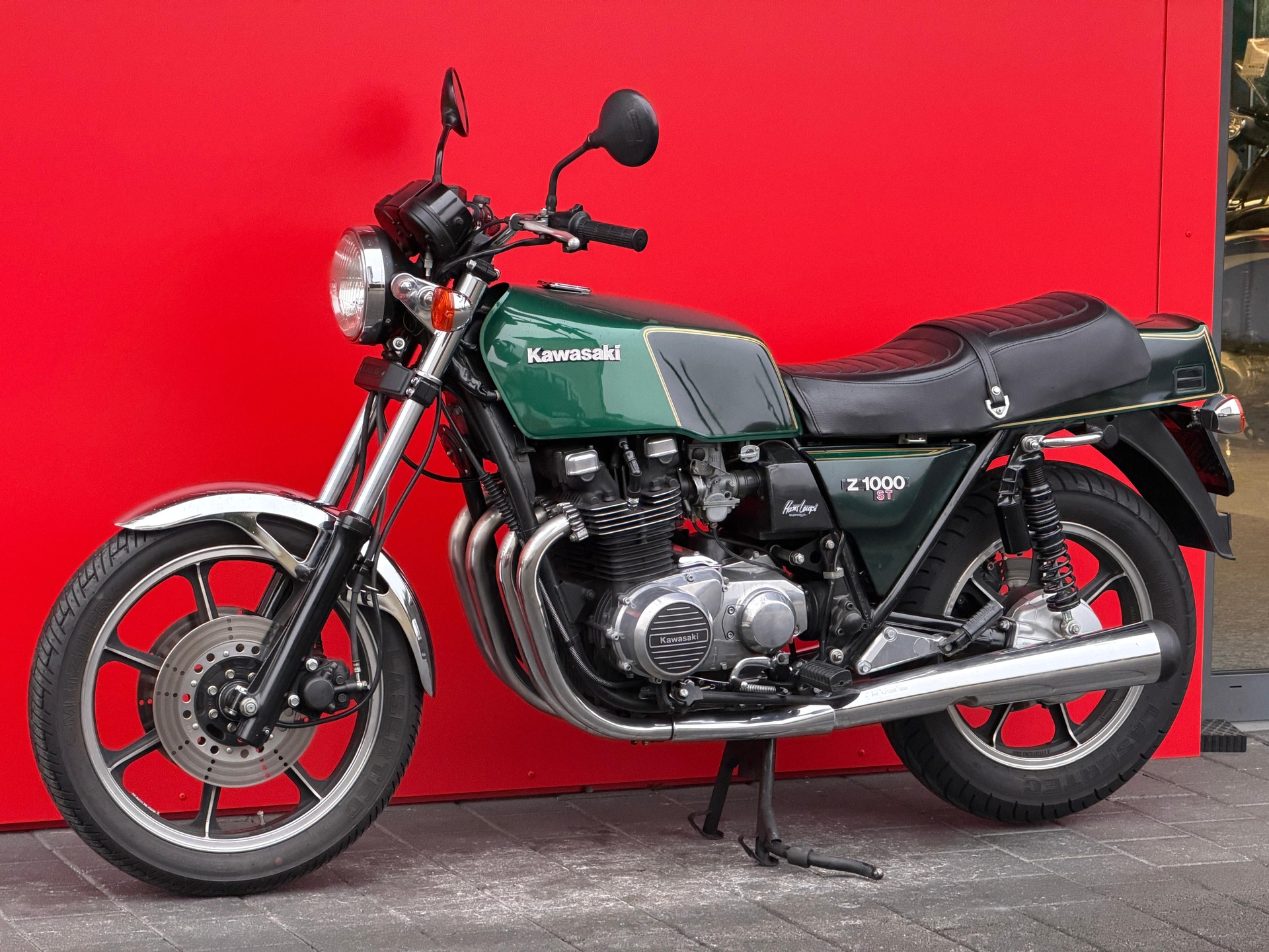 KAWASAKI Z1000 ST - 5